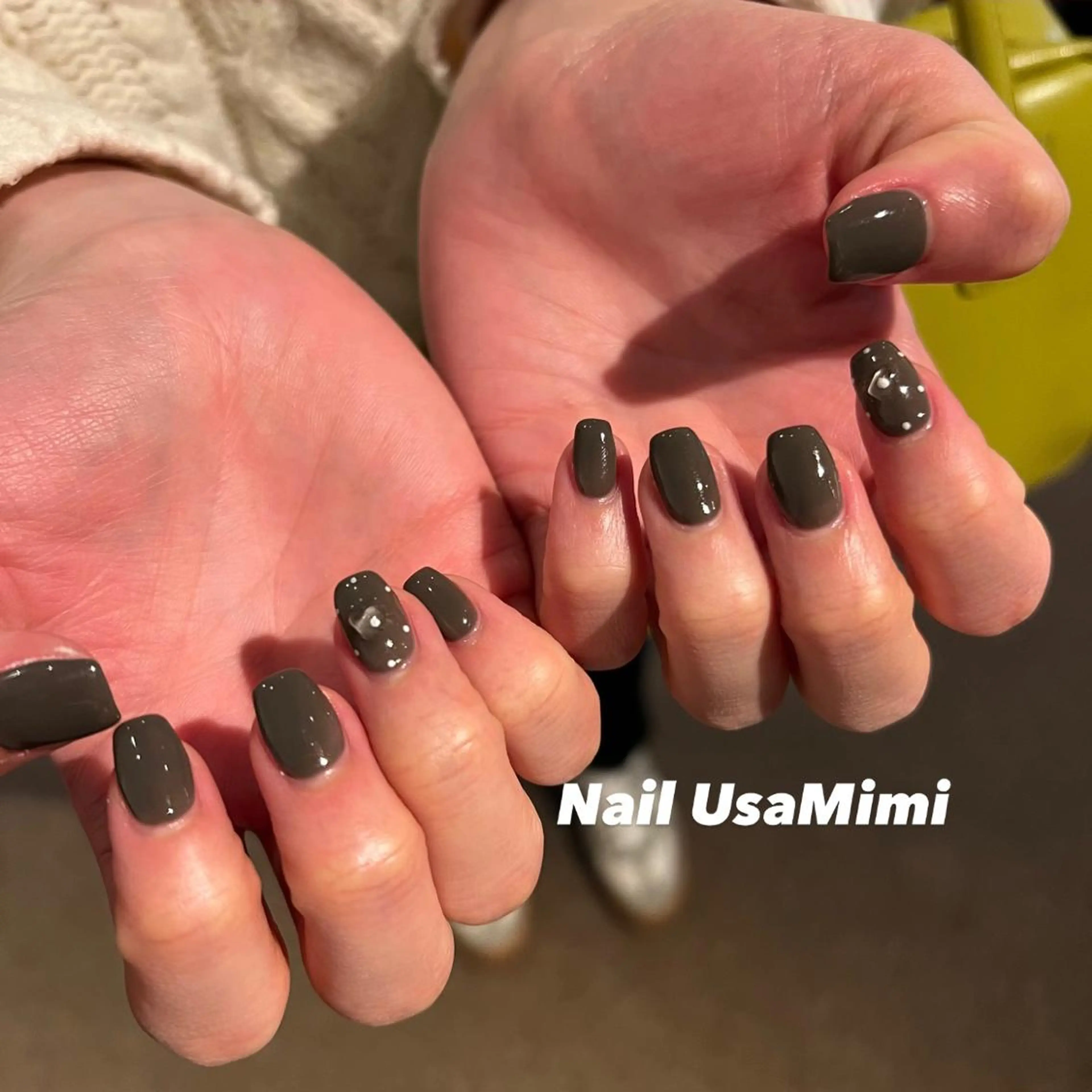 ネイル フットネイル ジェルネイル マグネットネイル 持ち込み ニュアンスネイル 本町ネイルNail UsaMimiのネイルデザイン