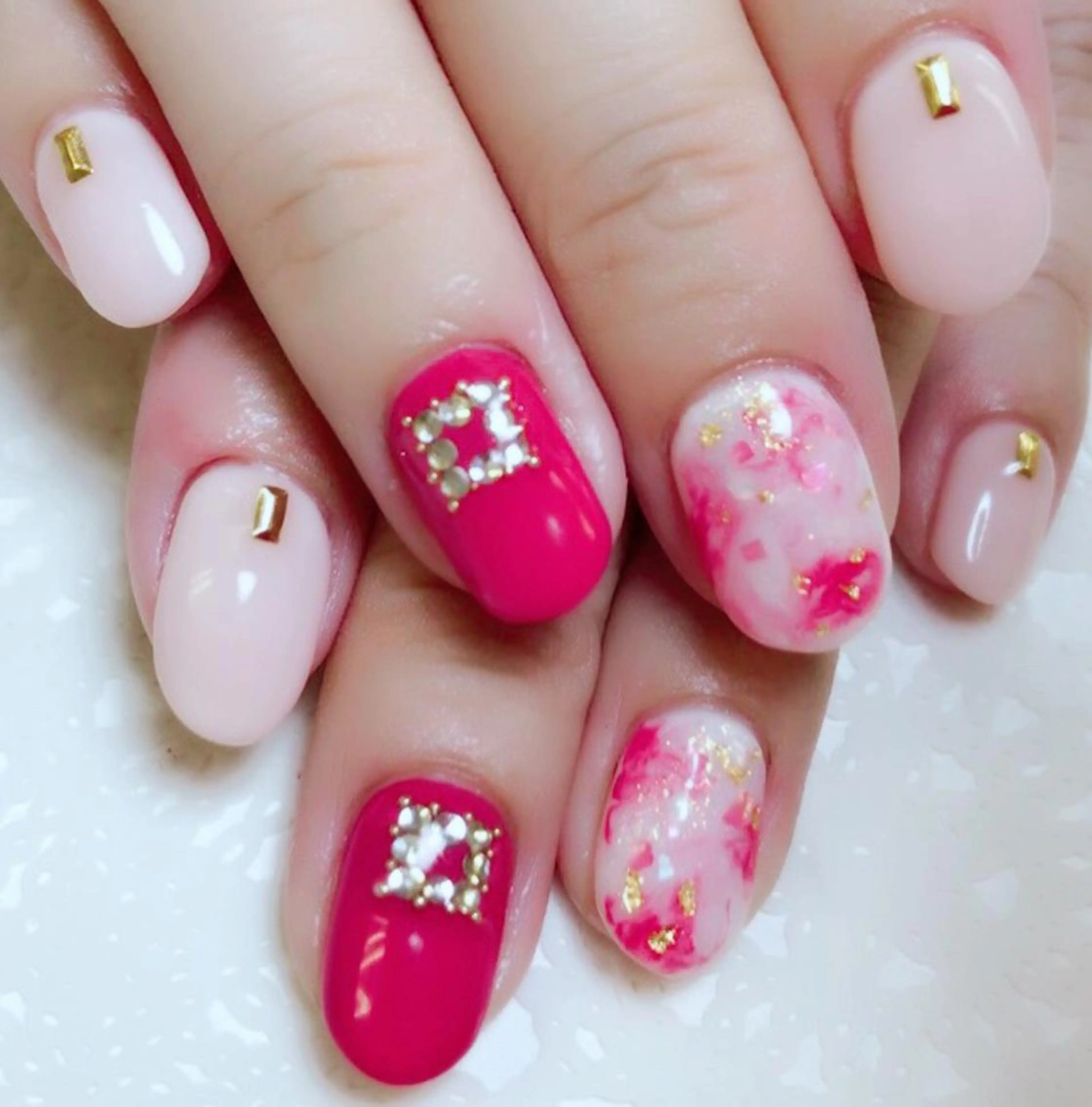 ネイル ラウバイマノマノ なかざとのネイルデザイン