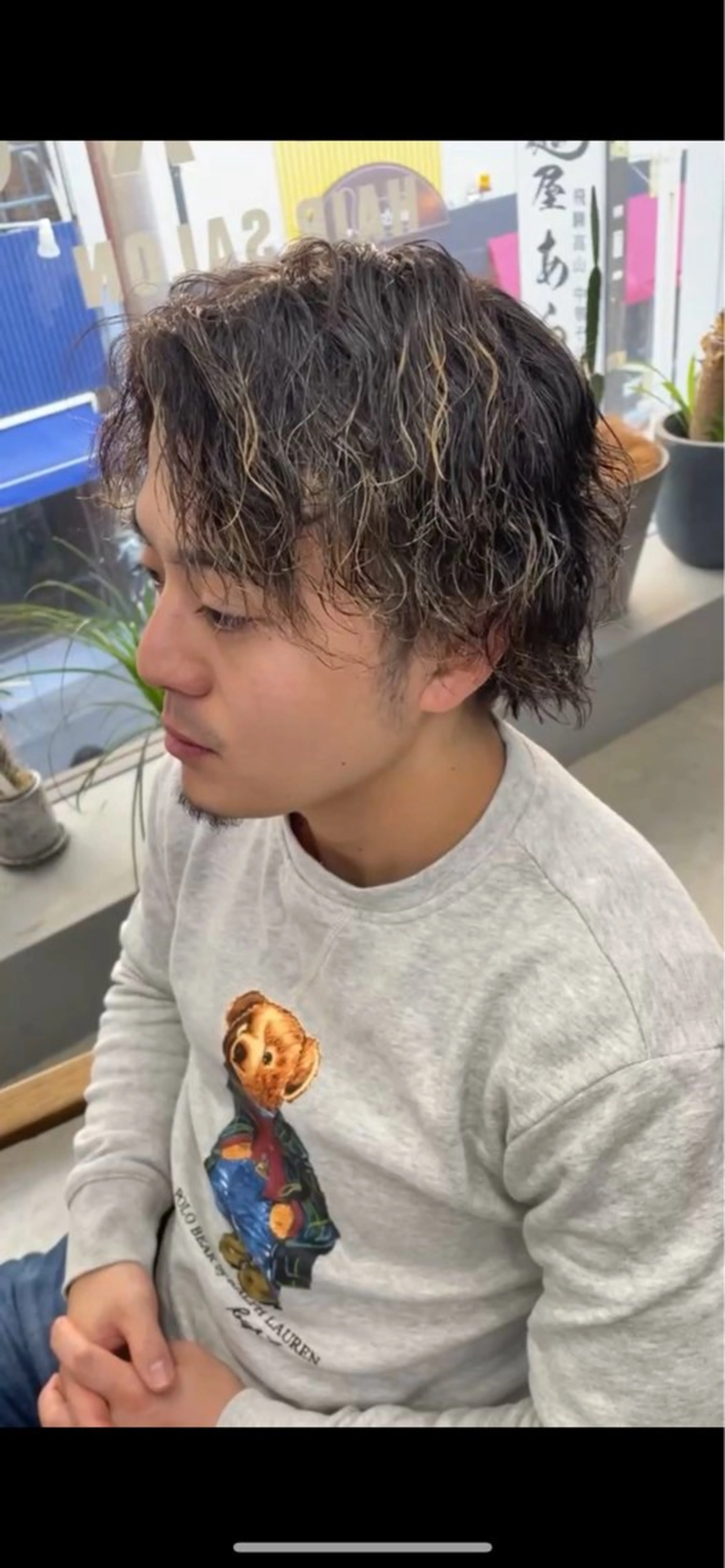 ミディアム パーマ メンズ カット パーマ メンズ専門サロン wokeのヘアスタイル