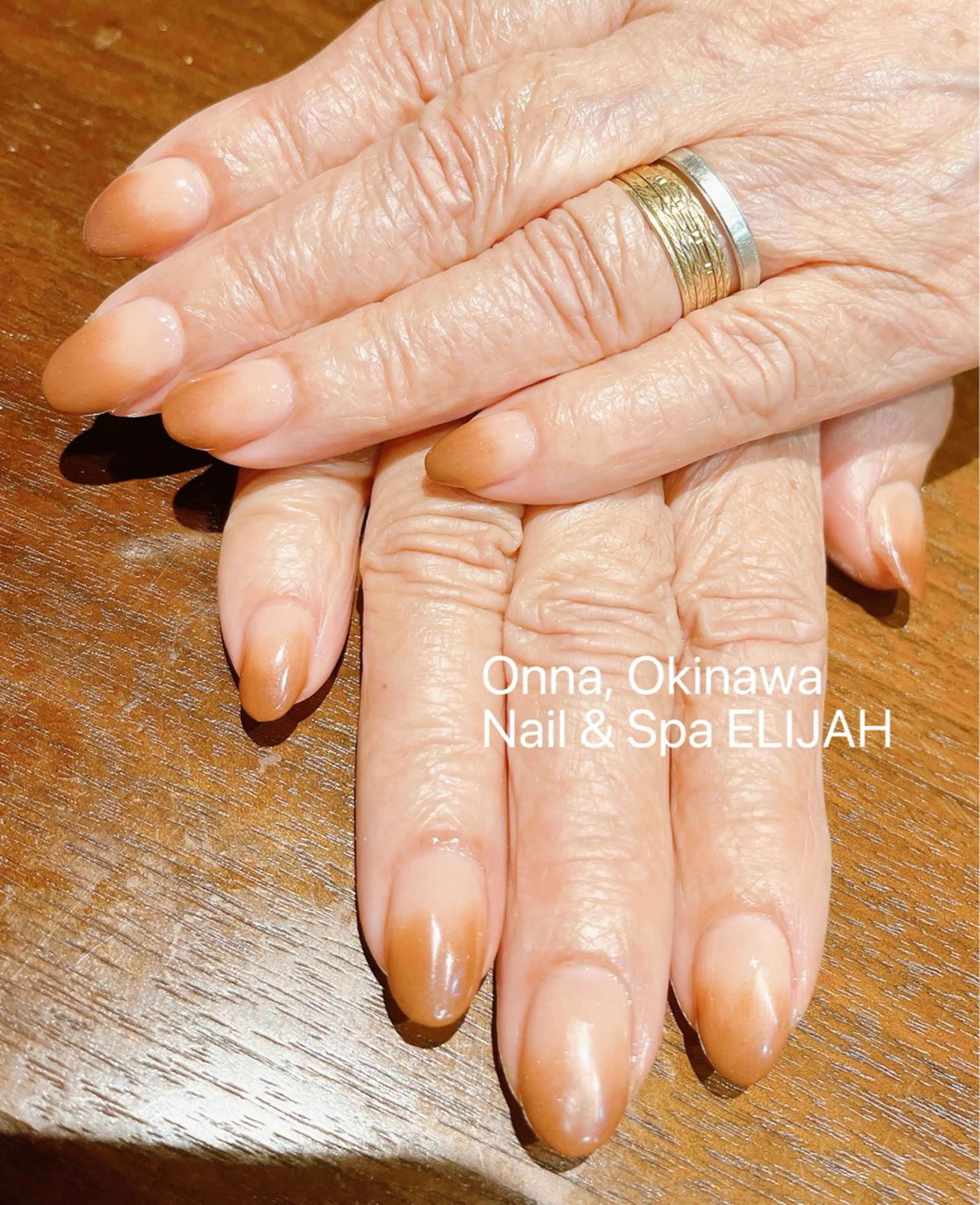 ネイル Nail & Spa ELIJAH(ネイルアンドスパイライジャ)所属・ダンラップ新里 友簣乃のネイルデザイン