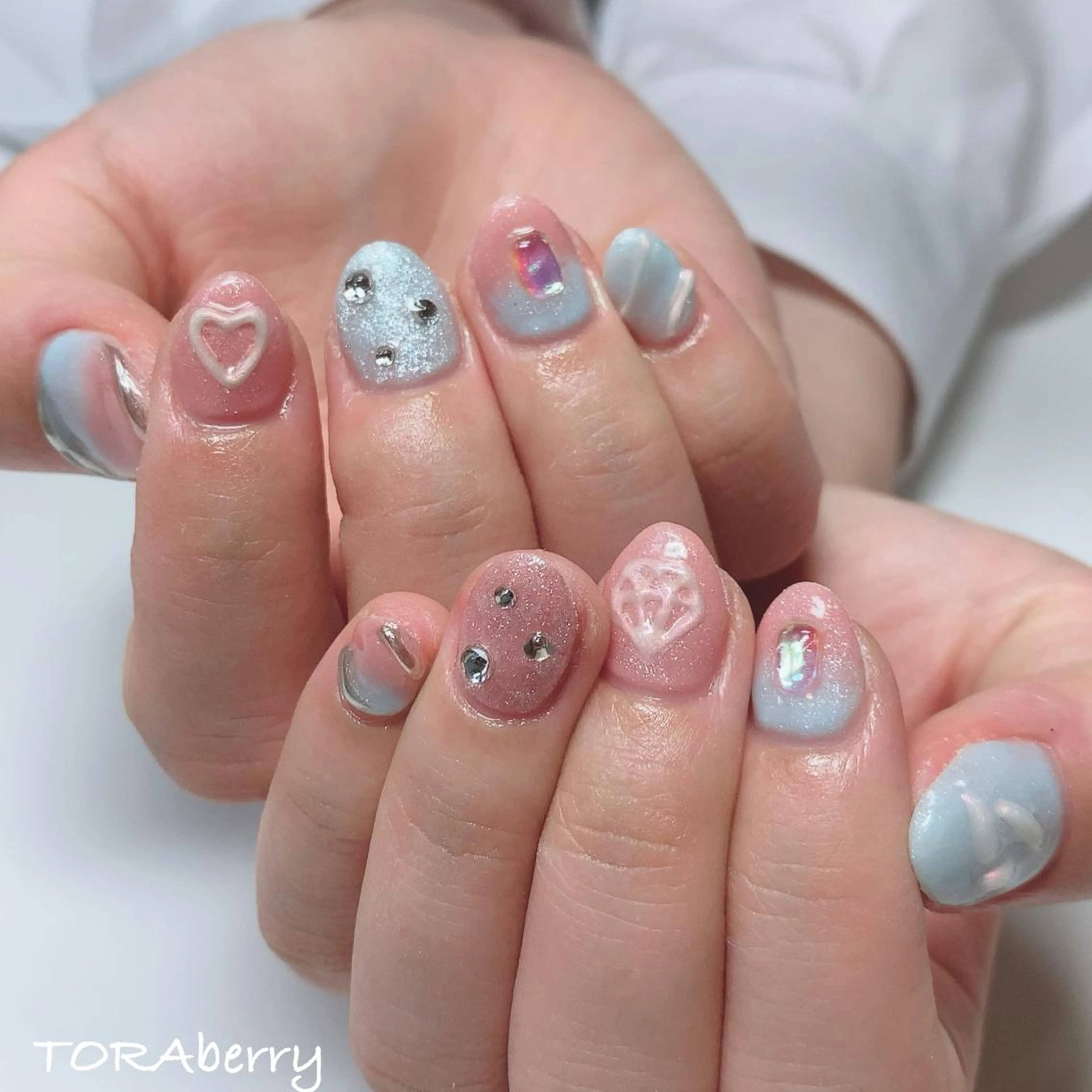 ネイル ハンドネイル ネイリスト なつみのネイルデザイン