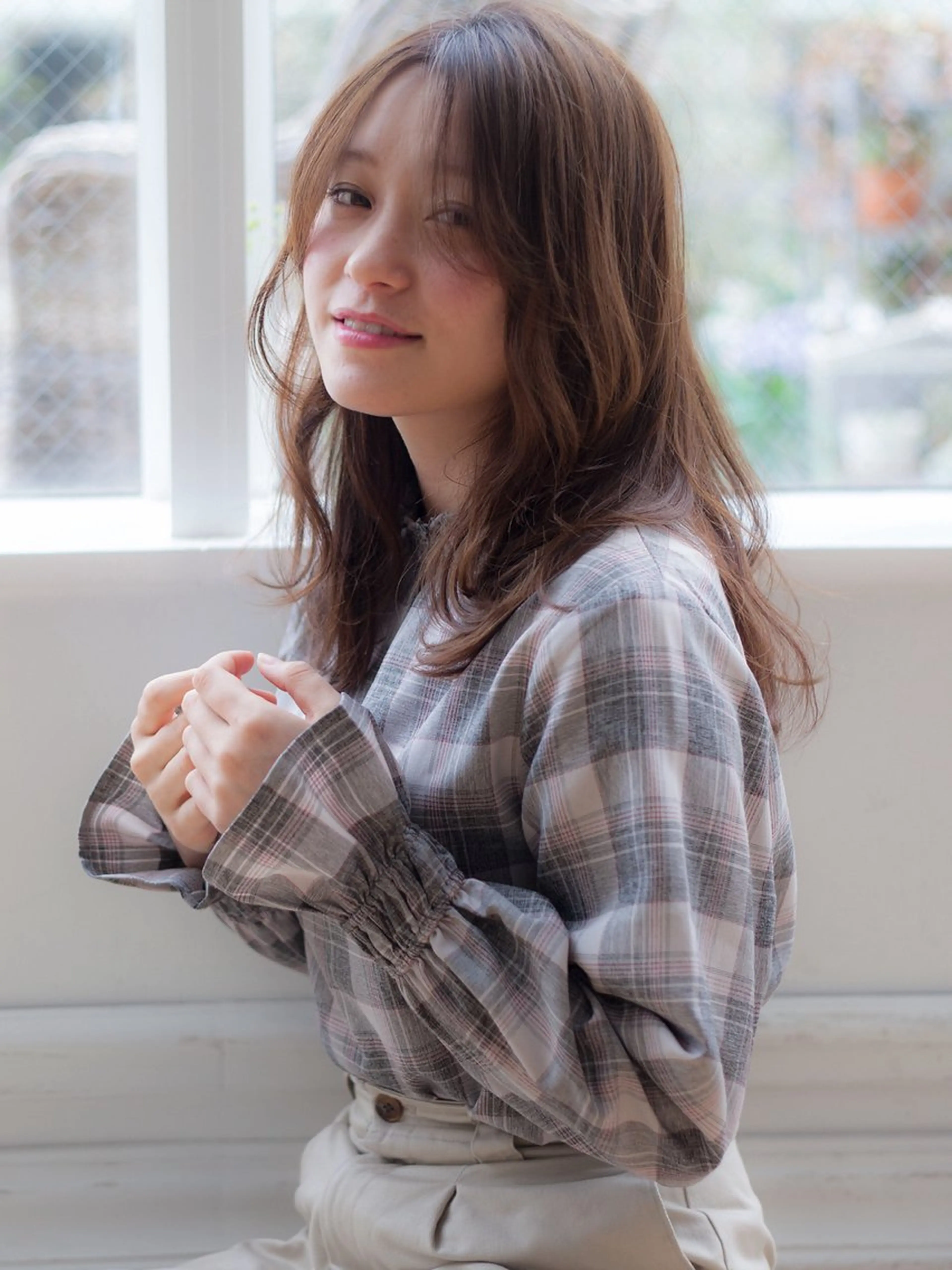 セミロング カラー パーマ ヘアアレンジ セミロングパーマ ベージュカラー ブラウンカラー ブラウンベージュ デジタルパーマ カット ヘアカラー パーマ トリートメント VIVIE【ヴィヴィ】所属・髪質改善/韓国風 レイヤー/田村祐樹のヘアスタイル