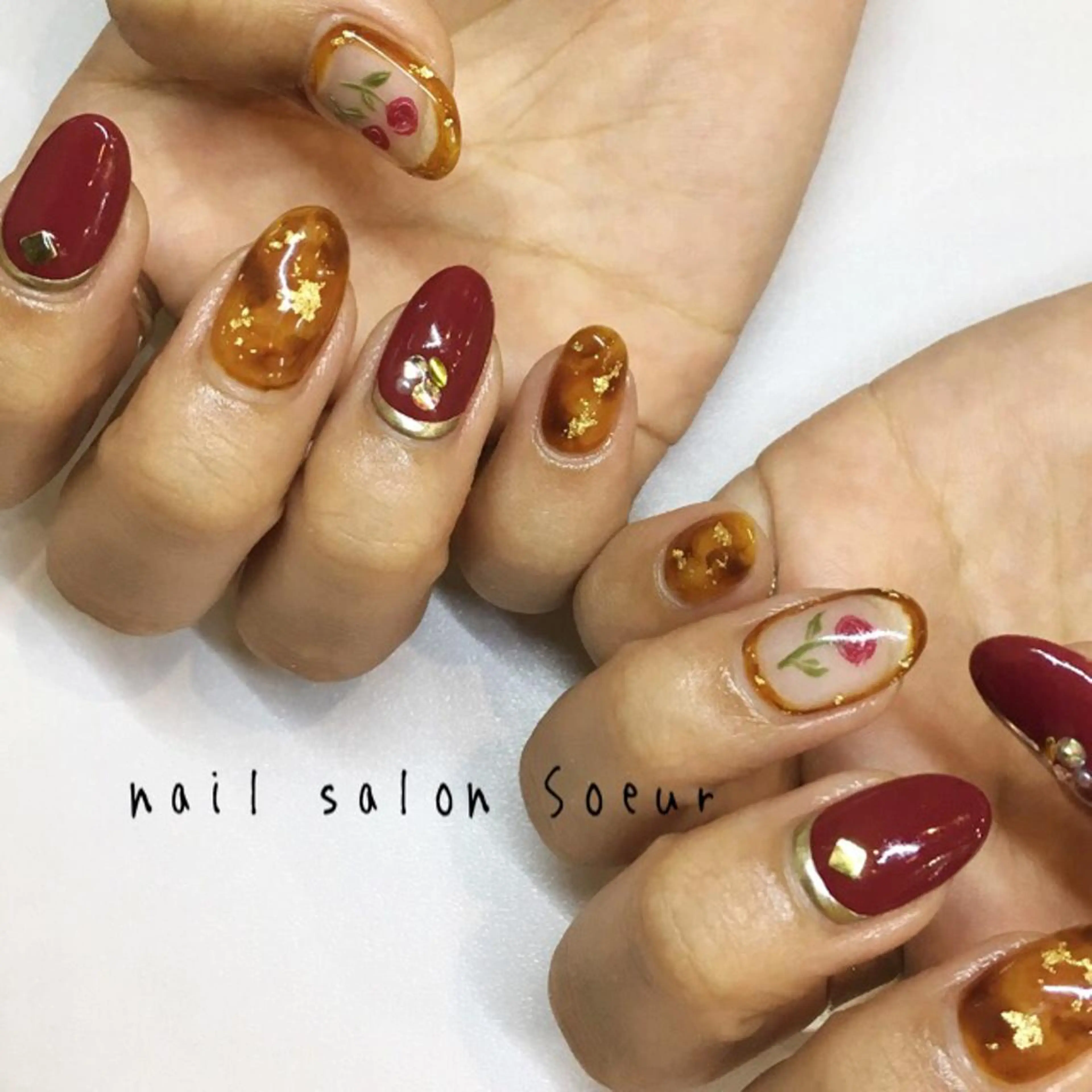 ネイル アートネイル べっ甲ネイル ボルドー ジェルネイル ハンドネイル nail salon Soeurのネイルデザイン