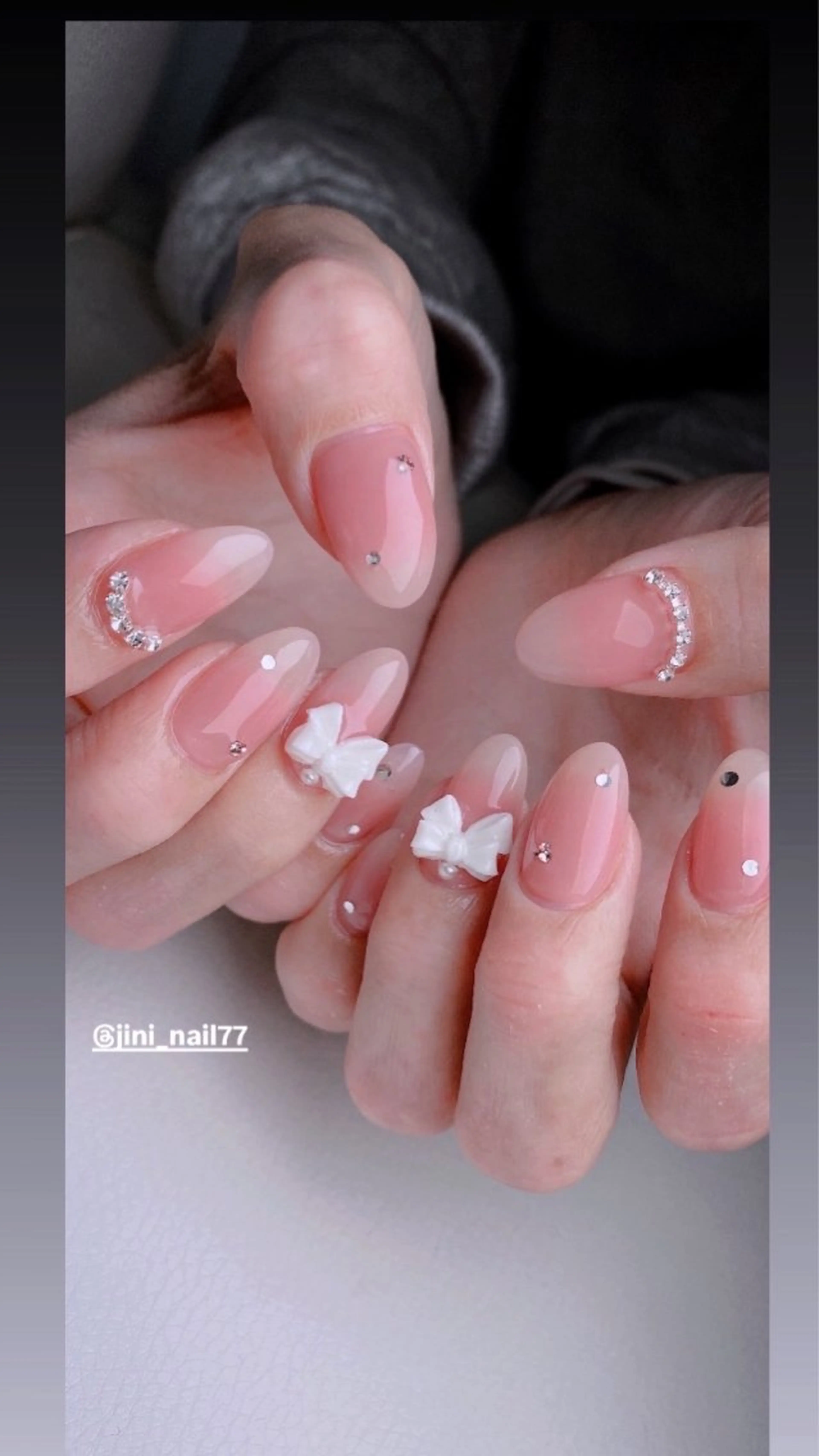 ネイル JINI NAIL所属・ジニ ネイルのネイルデザイン