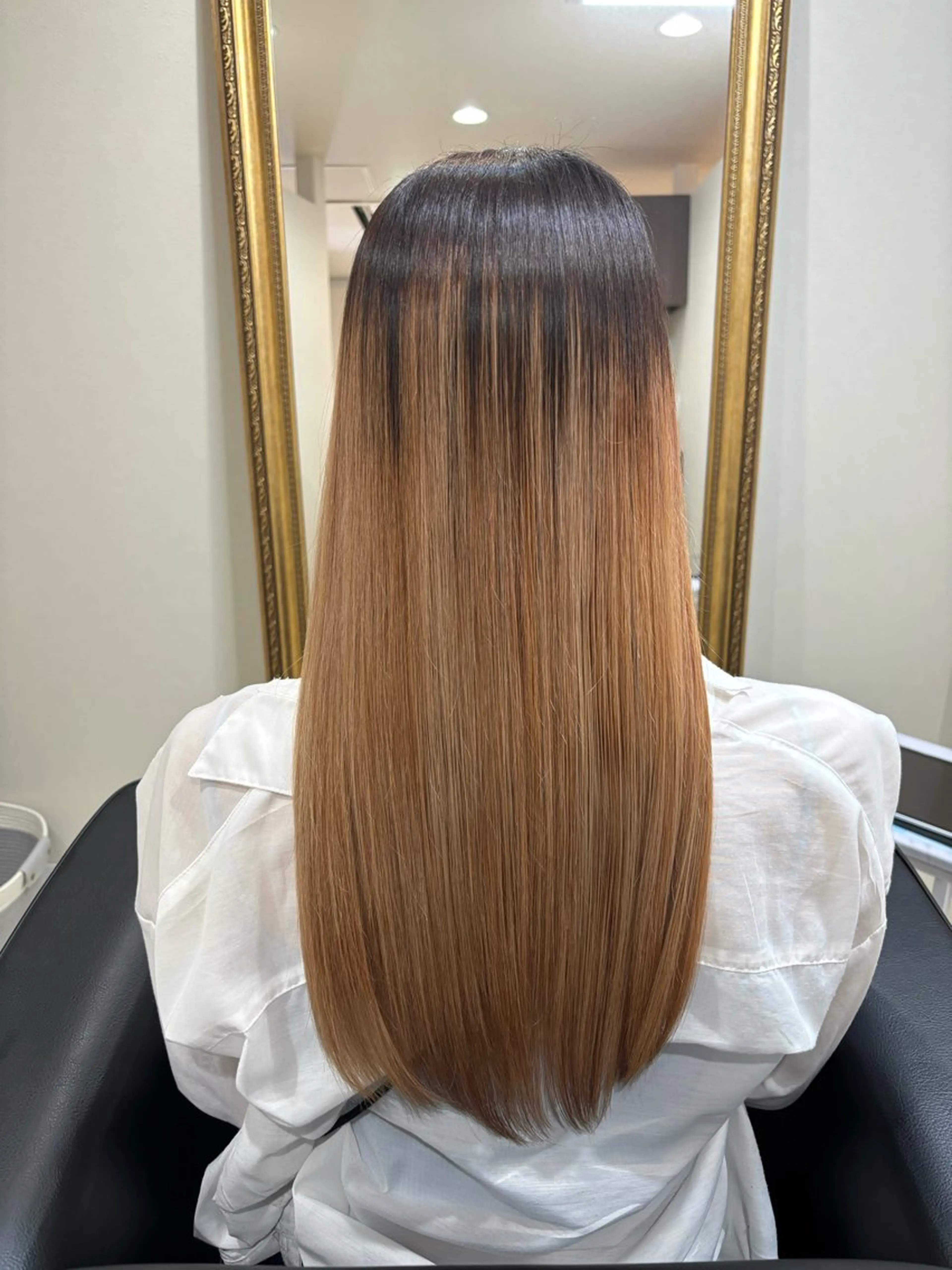 ロング Carrefour LOCO Kyogoku八潮店【カルフールロコキョウゴク】所属・LOCO Aikaのヘアスタイル