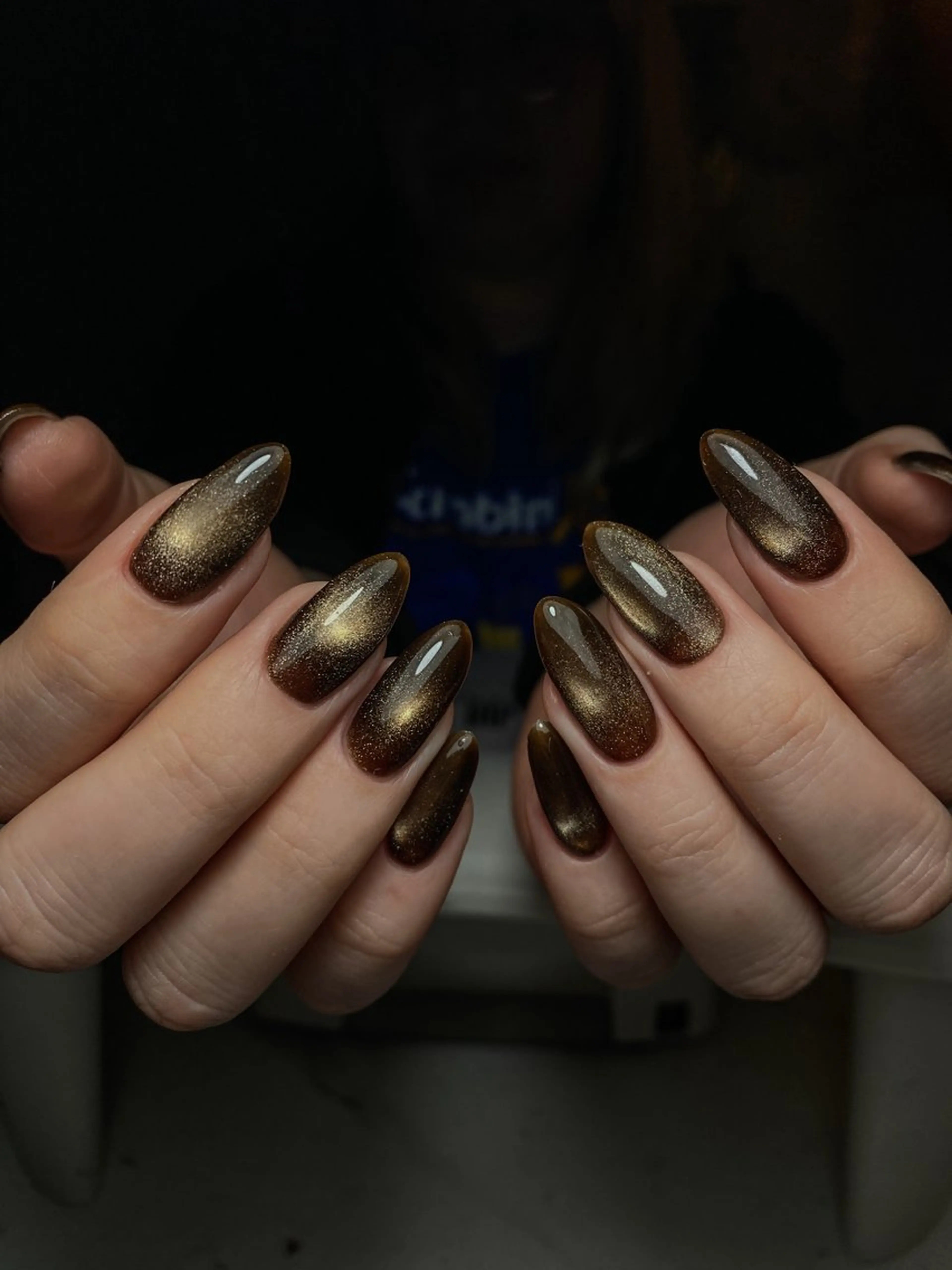 ネイル Isinha Nailsのネイルデザイン