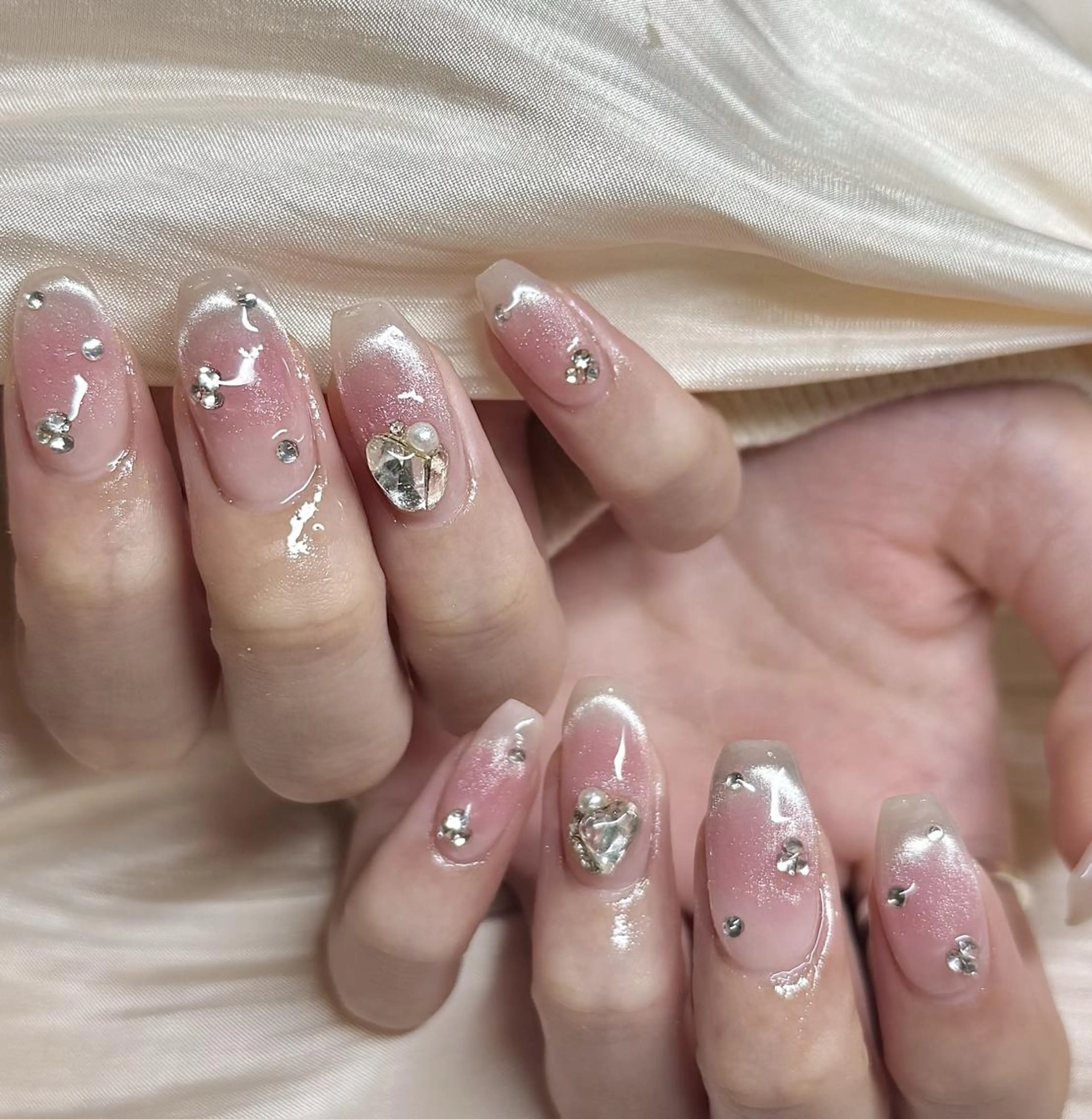 ネイル ハンドネイル 🎀 NaNa_nailのネイルデザイン