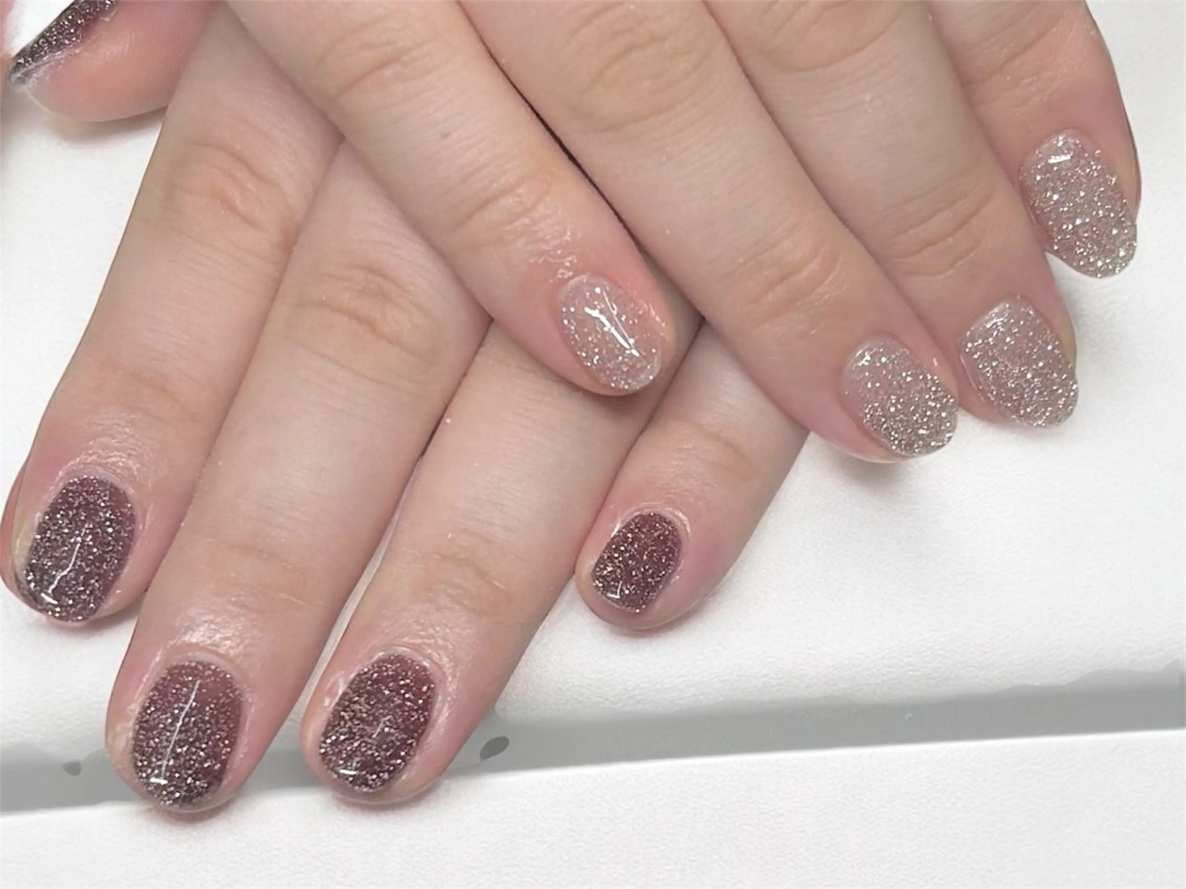 ネイル 鈴木 志歩のネイルデザイン