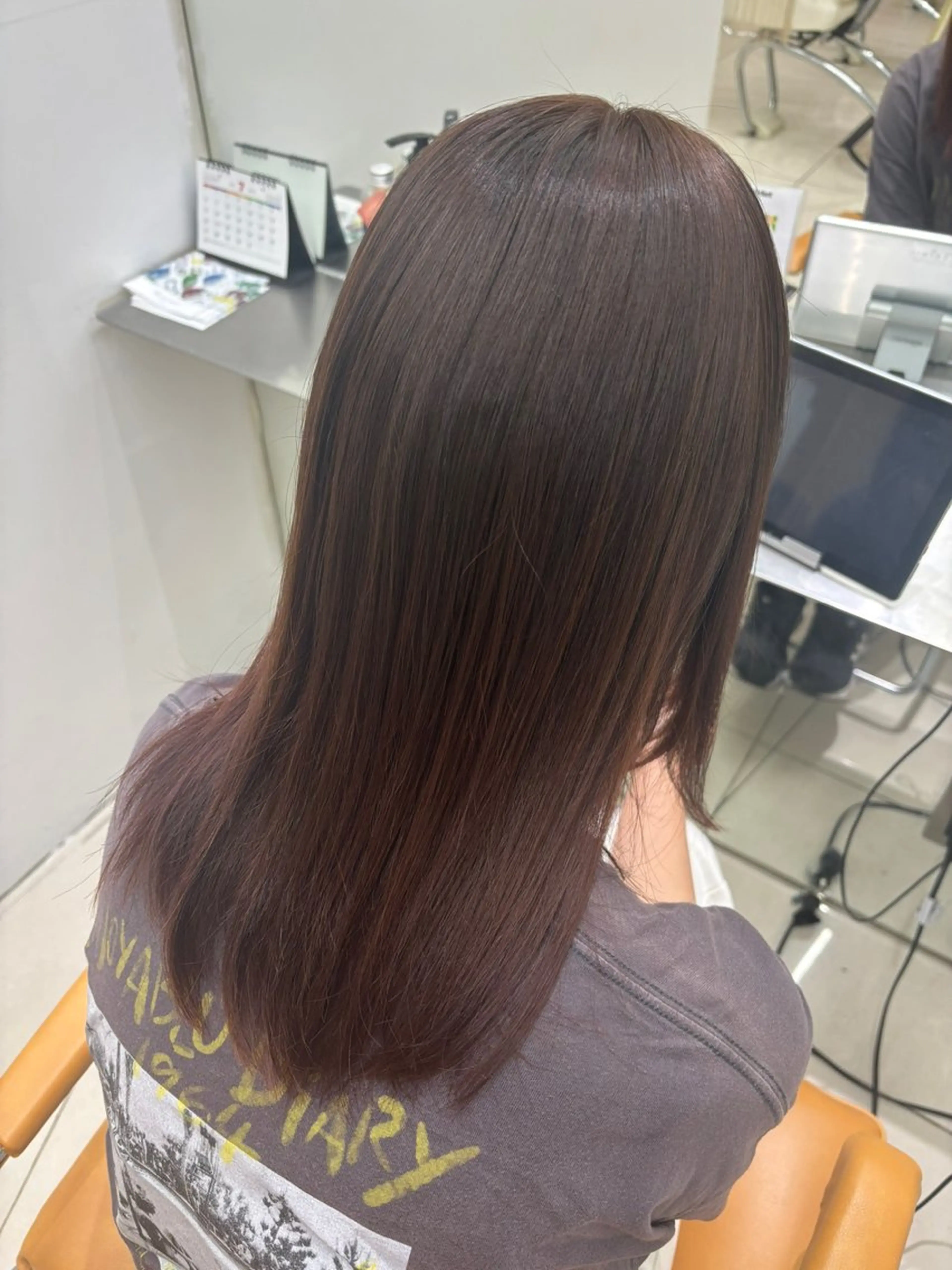 セミロング カラー ヘアカラー 〖カラー特化型✨️〗 さとうあやめのヘアスタイル