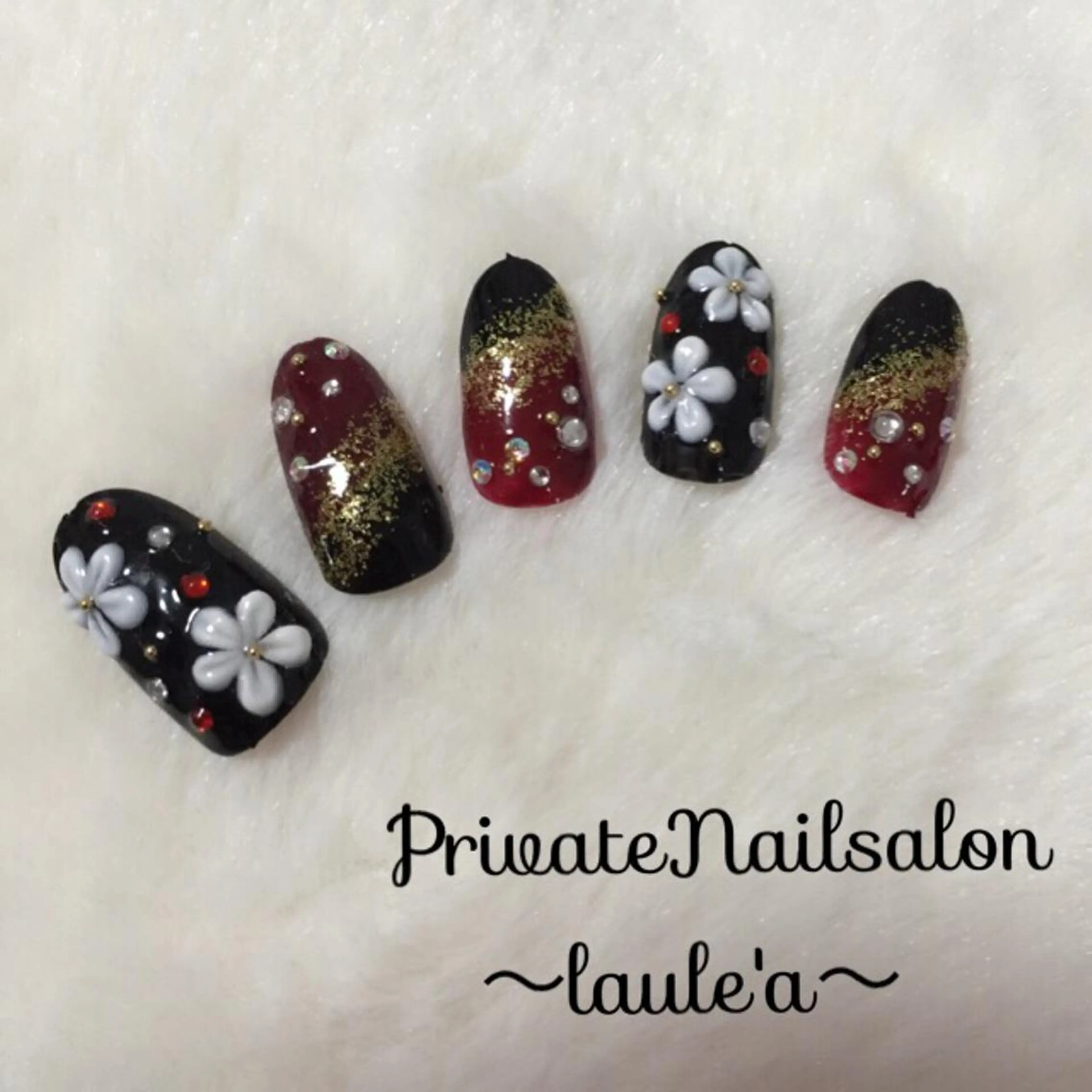ネイル 成人式 Nailsalon laule'aのネイルデザイン