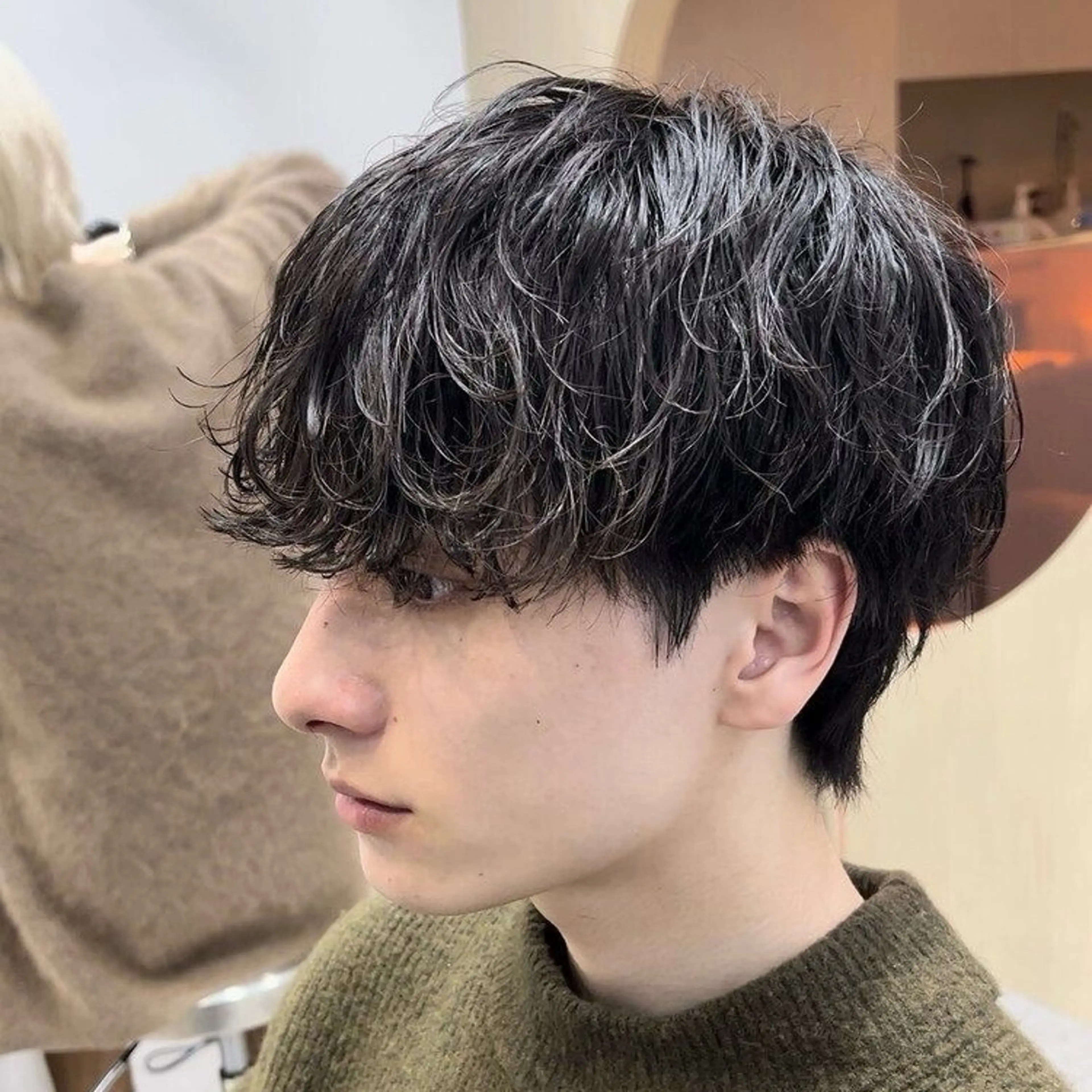 パーマ カット パーマ ハイトーン艶カラー 💎あやめ🎀のヘアスタイル