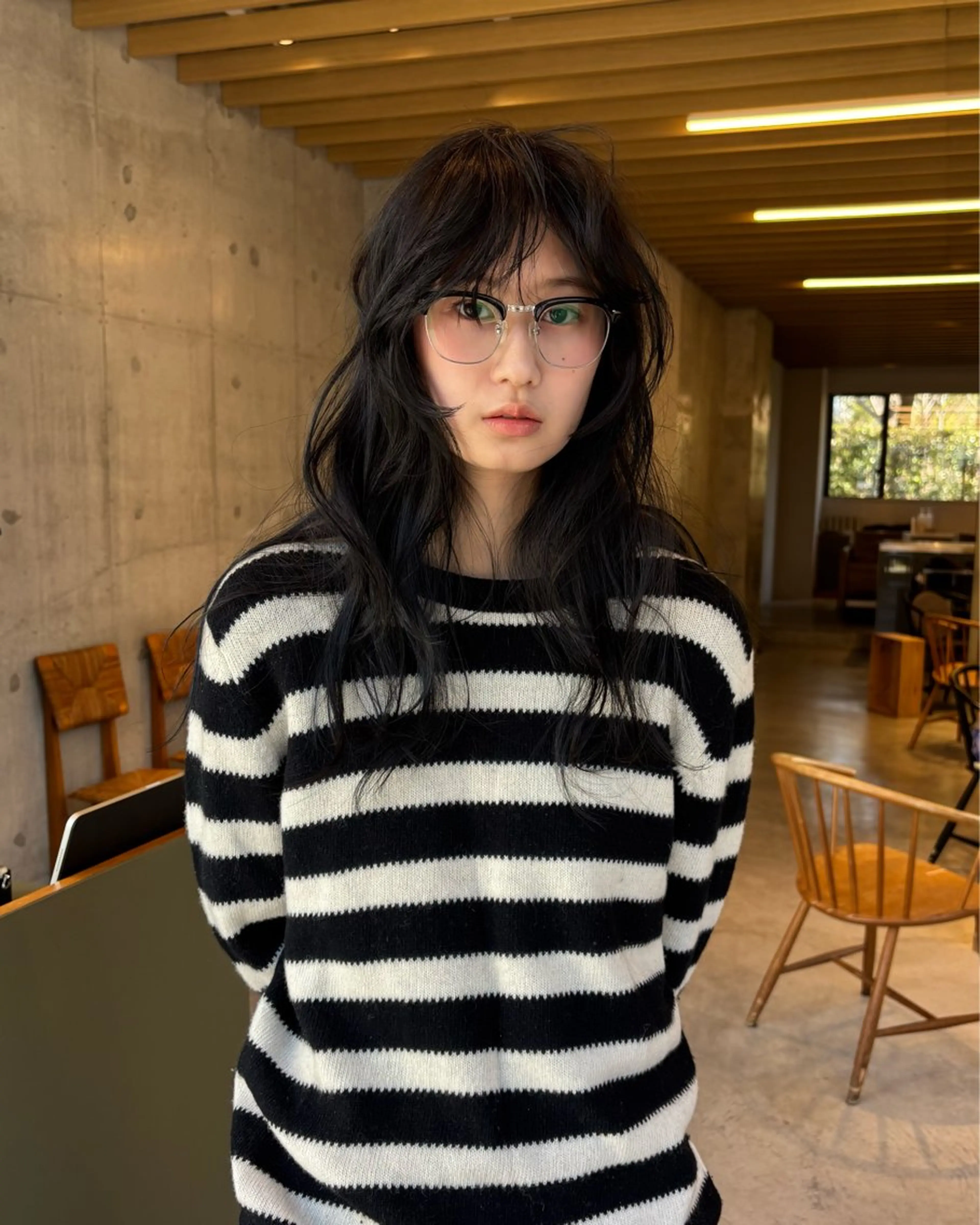 ロング カラー ロングレイヤー アッシュ アッシュブラウン ベージュカラー ブラウンカラー living所属・艶感カラー/レイヤー /chihanaのヘアスタイル