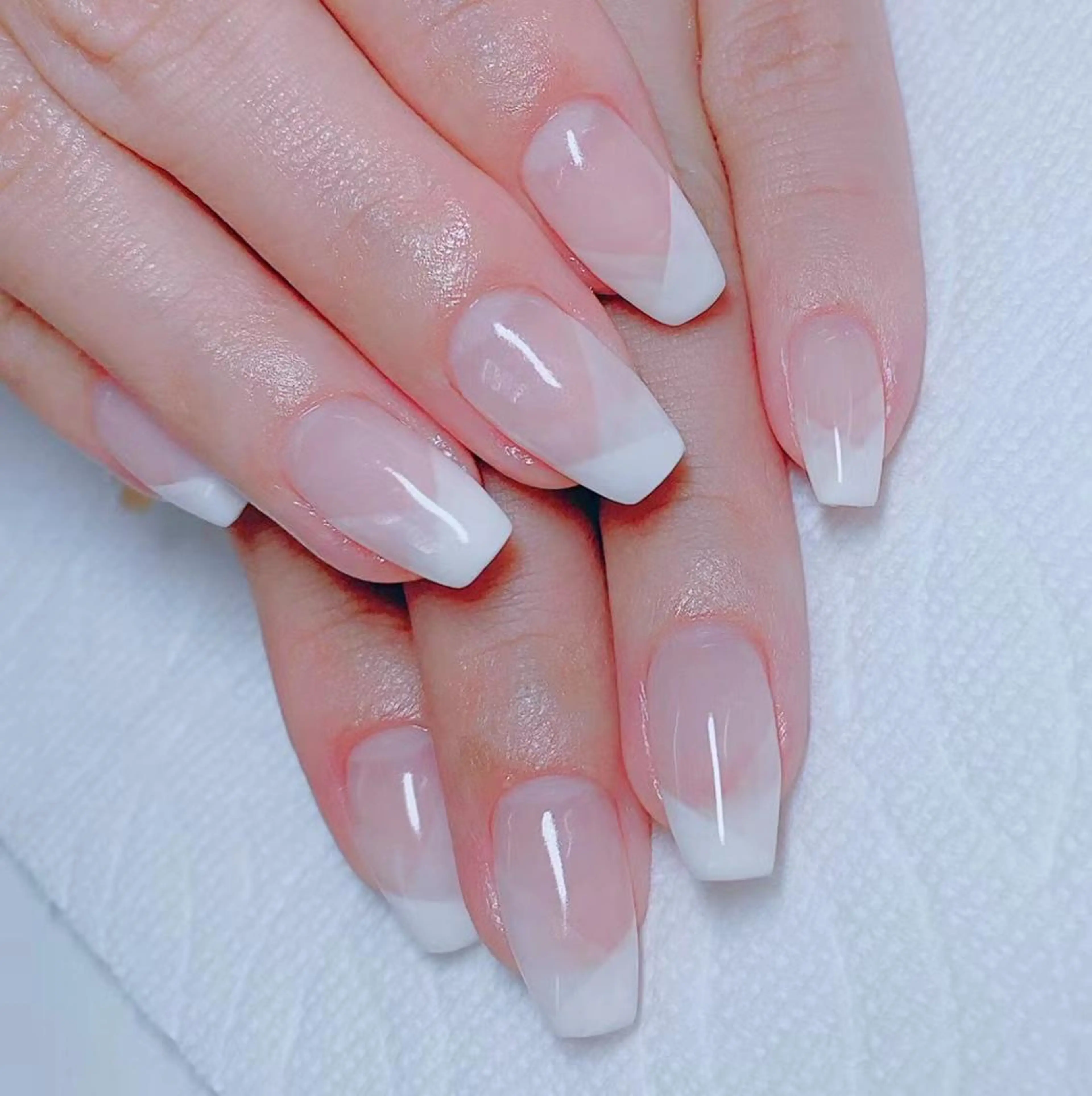 ネイル I-nailロング /ワンホン/キラキラのネイルデザイン