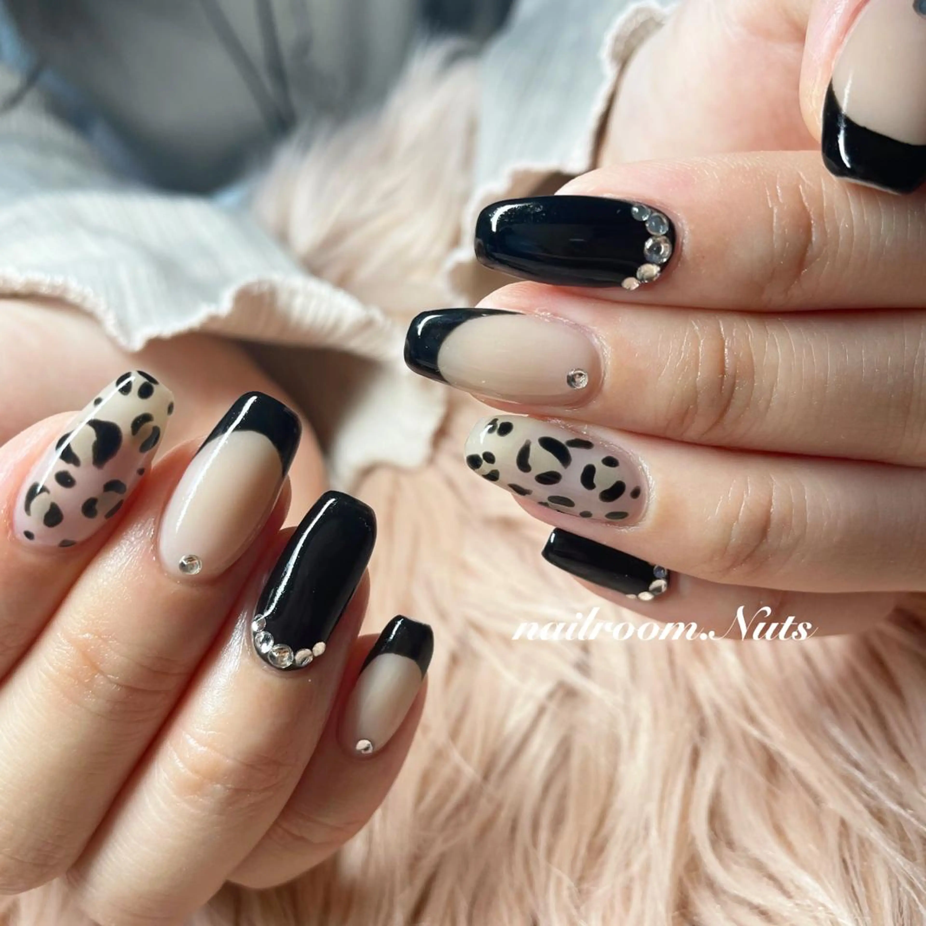 ネイル ハンドネイル nailsalon Nutsのネイルデザイン