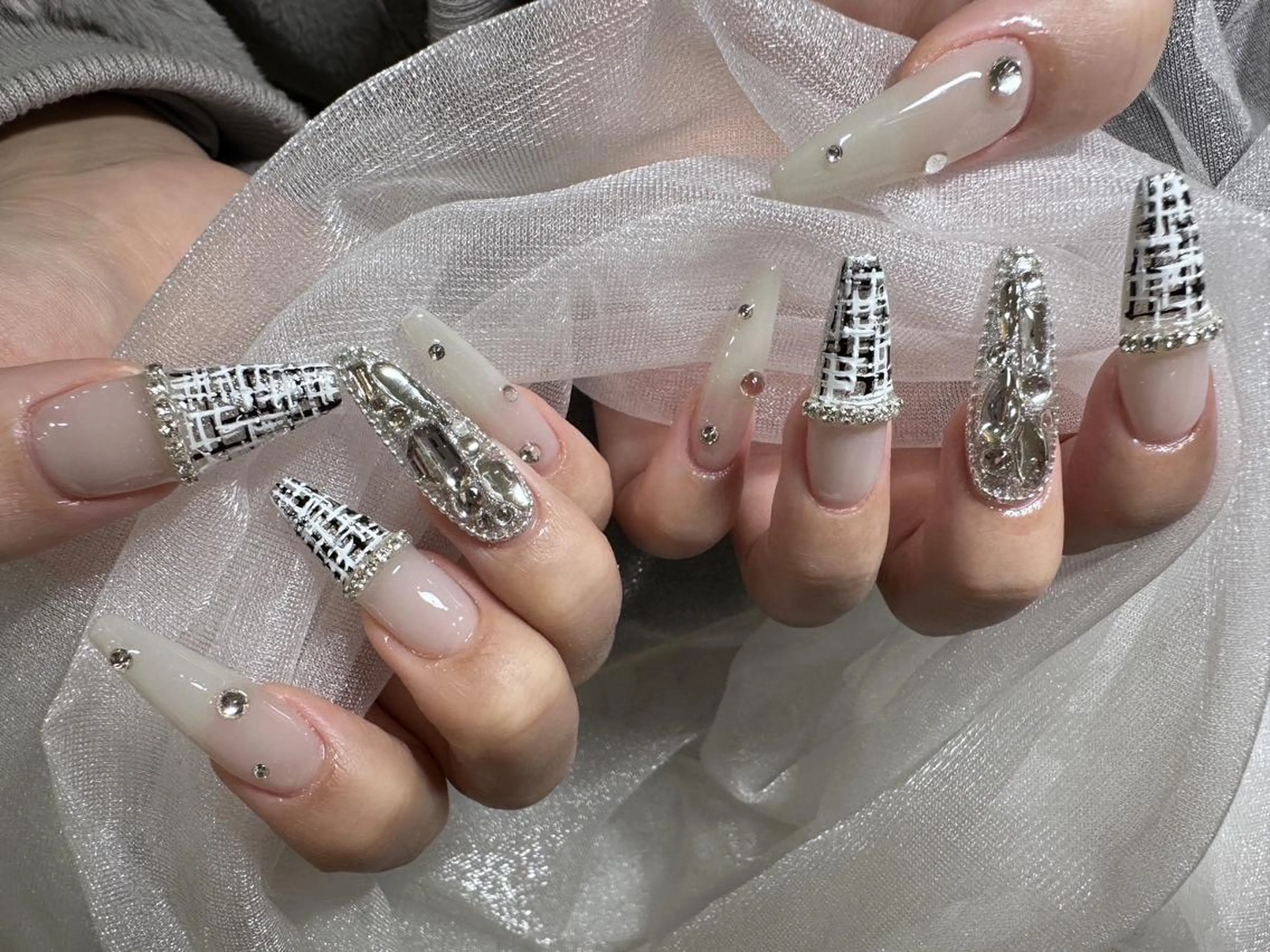 ネイル アートネイル クリアネイル フットネイル フレンチネイル ジェルネイル 指先から綺麗に💕ご 新規様大歓迎Miyaのネイルデザイン