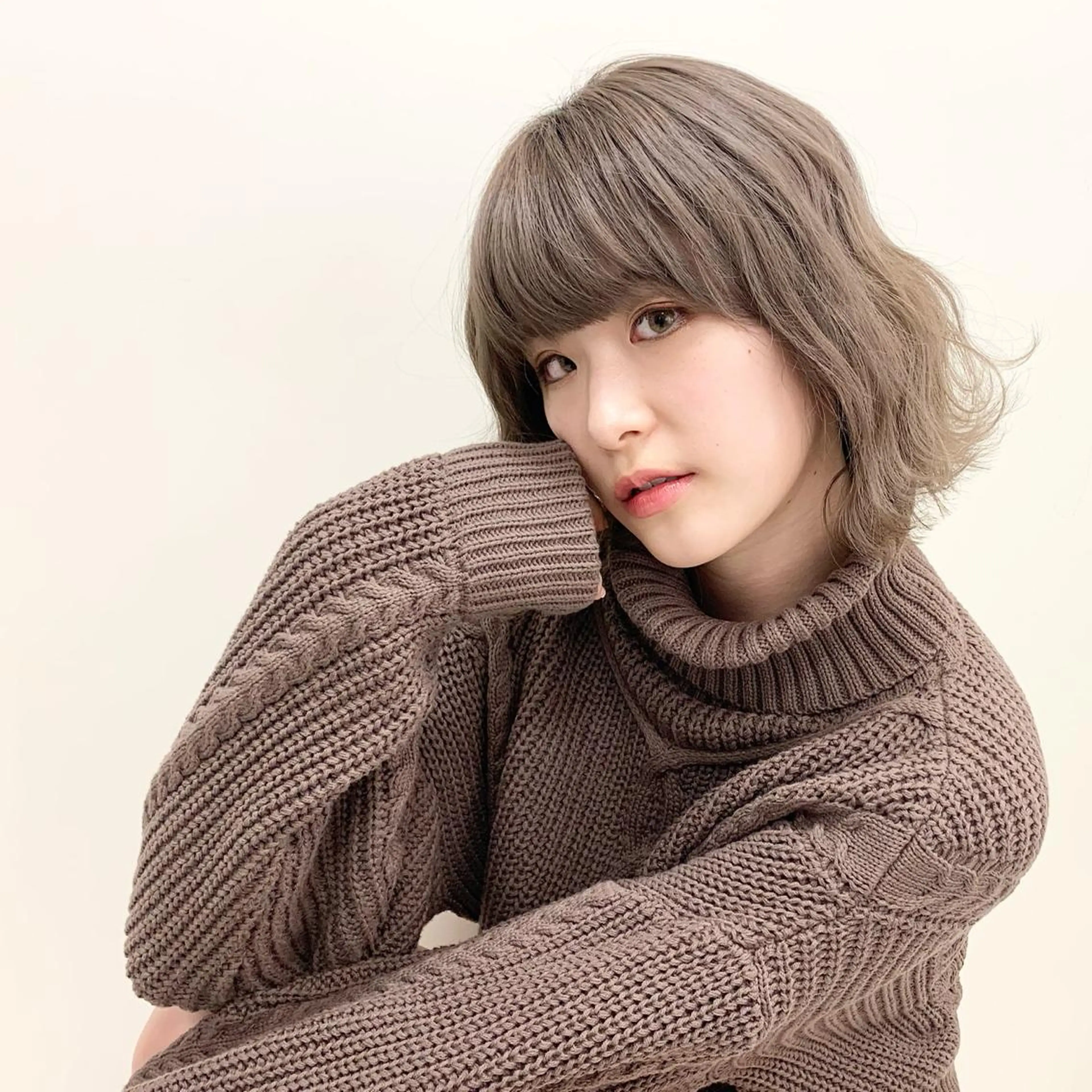 ミディアム 倉持美雪 ＊幸せの伝導師＊のヘアスタイル