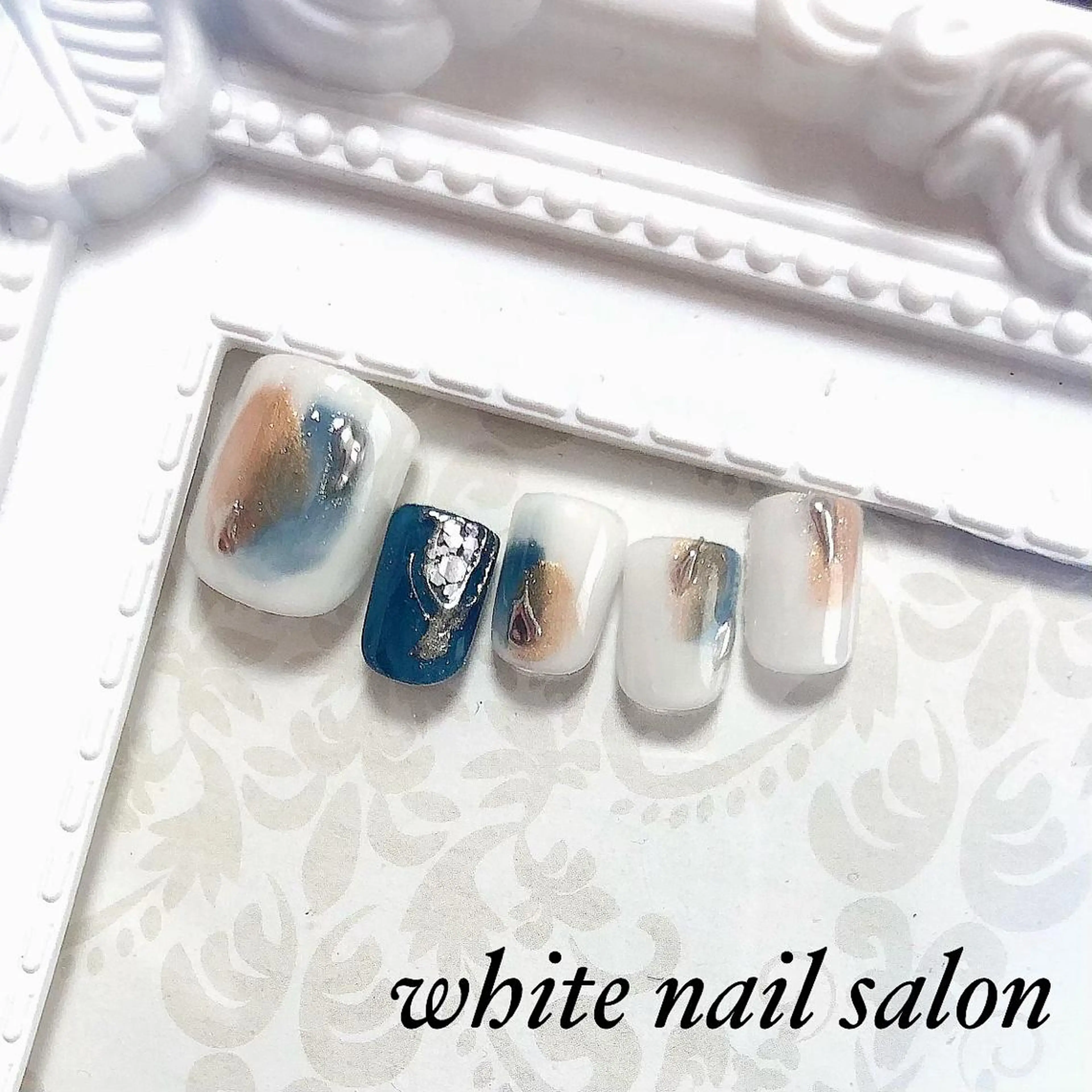 ネイル フットネイル ジェルネイル ハードジェル 持ち込み オフィスネイル フットネイル white nail salonのネイルデザイン