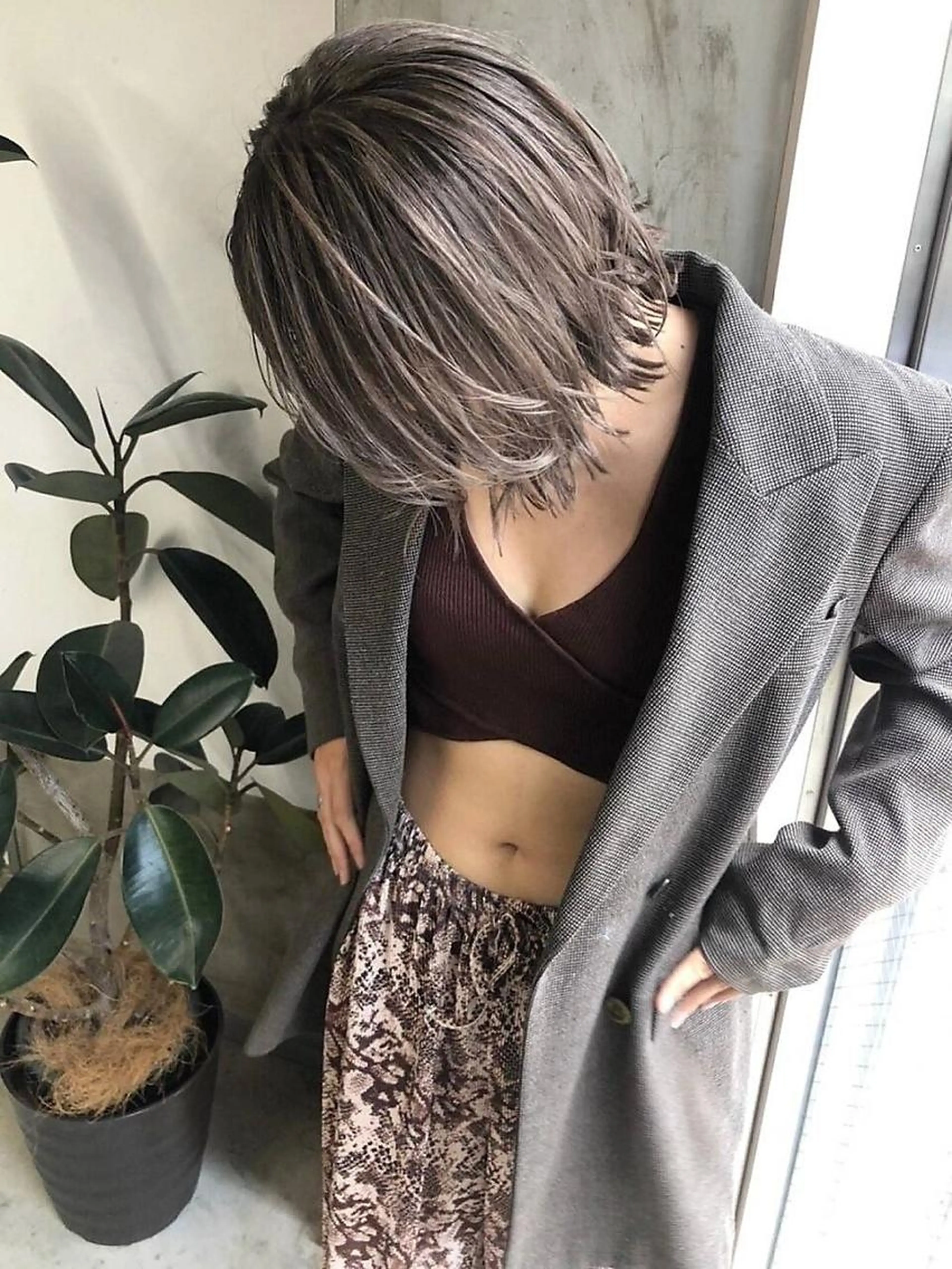 【 ショート〜ミディアムstyle希望の方限定】カット+全体カラー+ハイライト+アミノリペアtrの写真