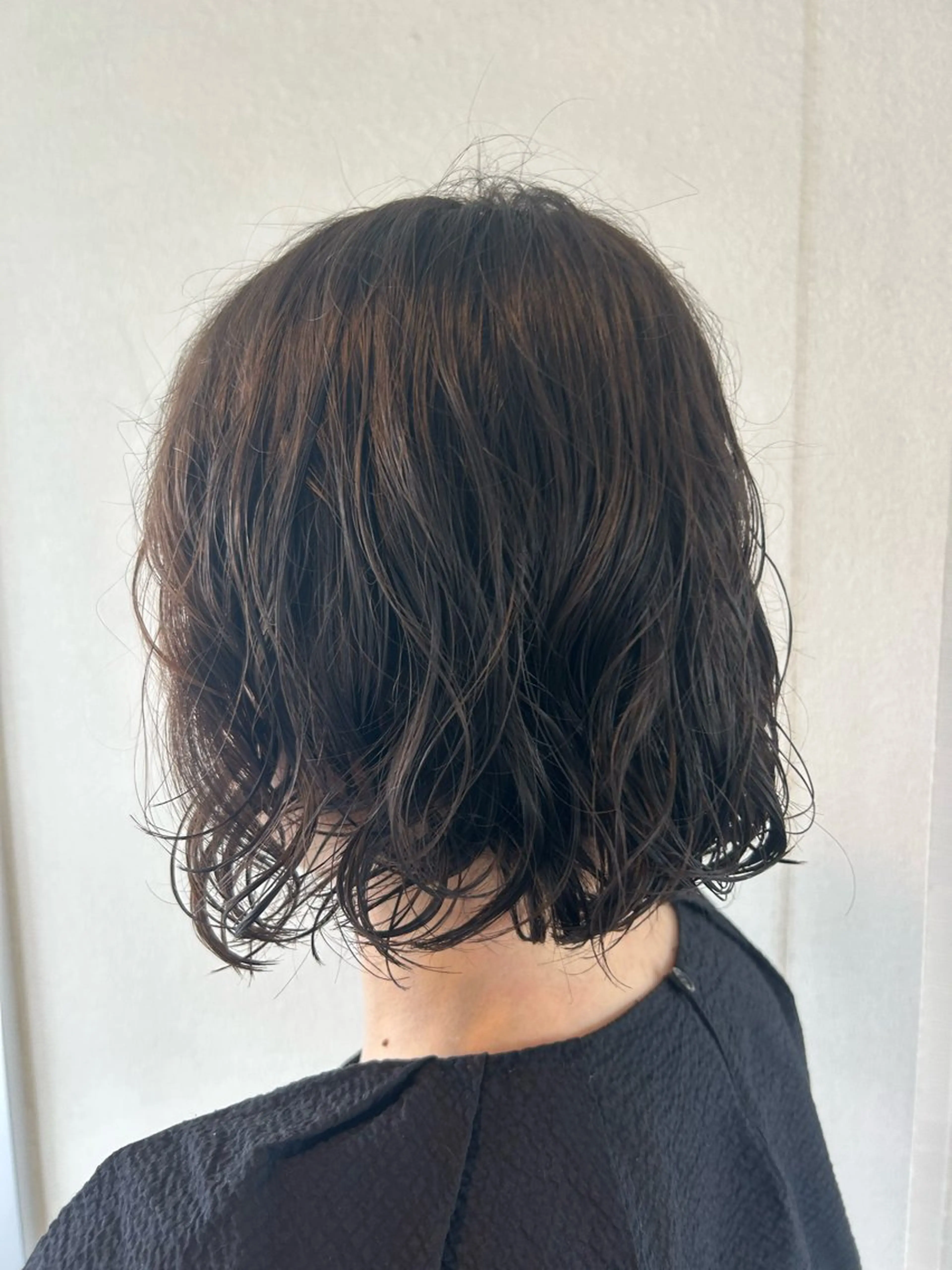 ショート パーマ 中本 日葵梨のヘアスタイル