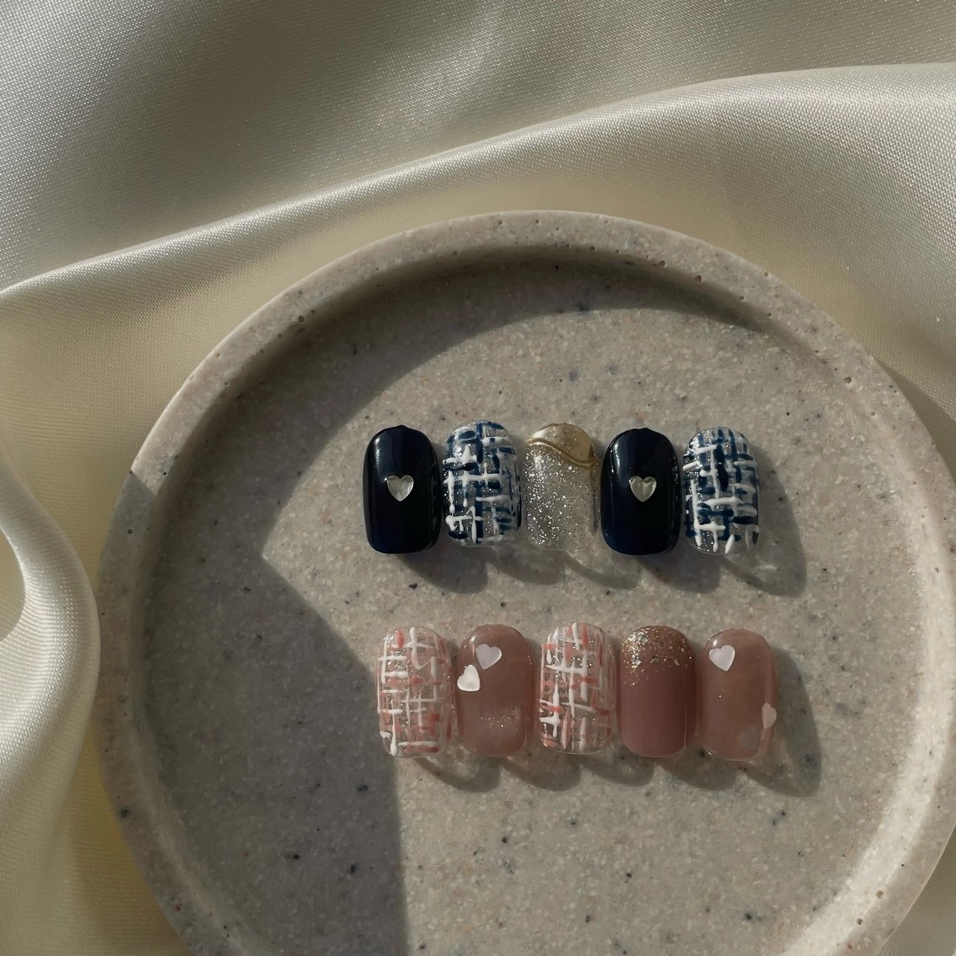 ネイル 冬ネイル クリスマス petit所属・Saaya🫧 _petitのネイルデザイン