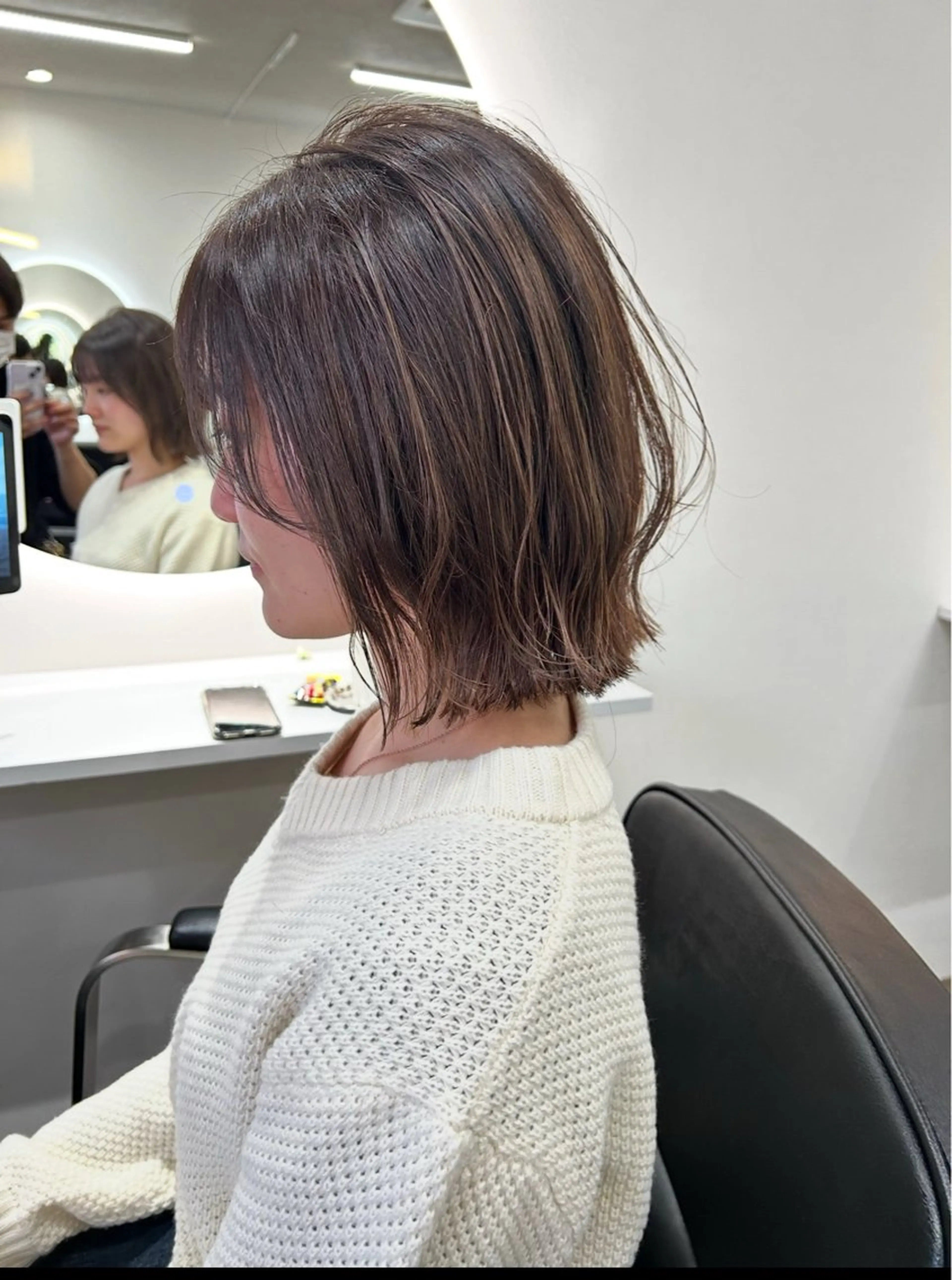 ミディアム カット ヘアカラー トリートメント Licol所属・12月期間限定 クーポンありリコルのヘアスタイル