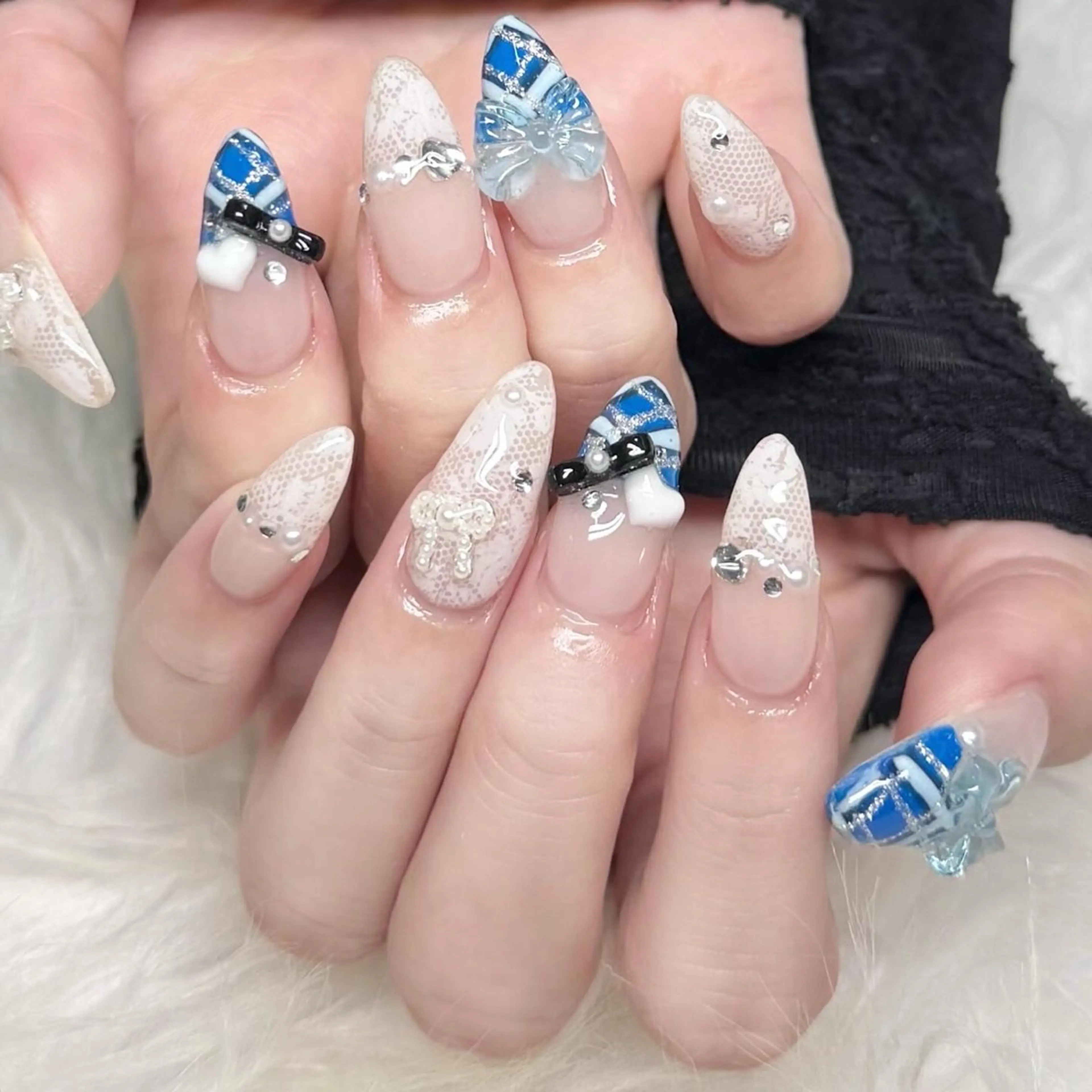 ネイル ハンドネイル 🍁nail. kaede🍁のネイルデザイン