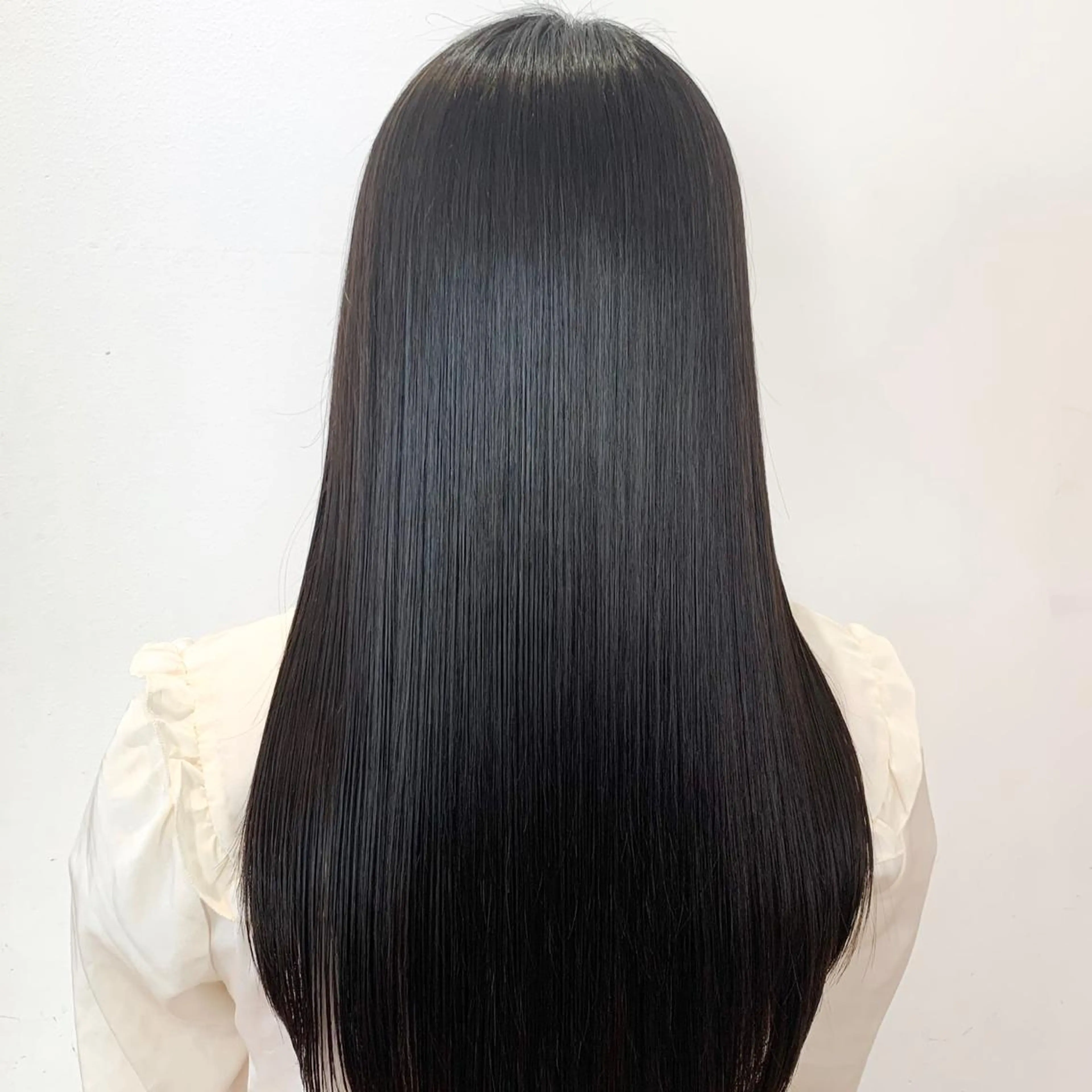 ロング トリートメント 渋谷ブリーチカラー 韓国ヘアyuikoのヘアスタイル