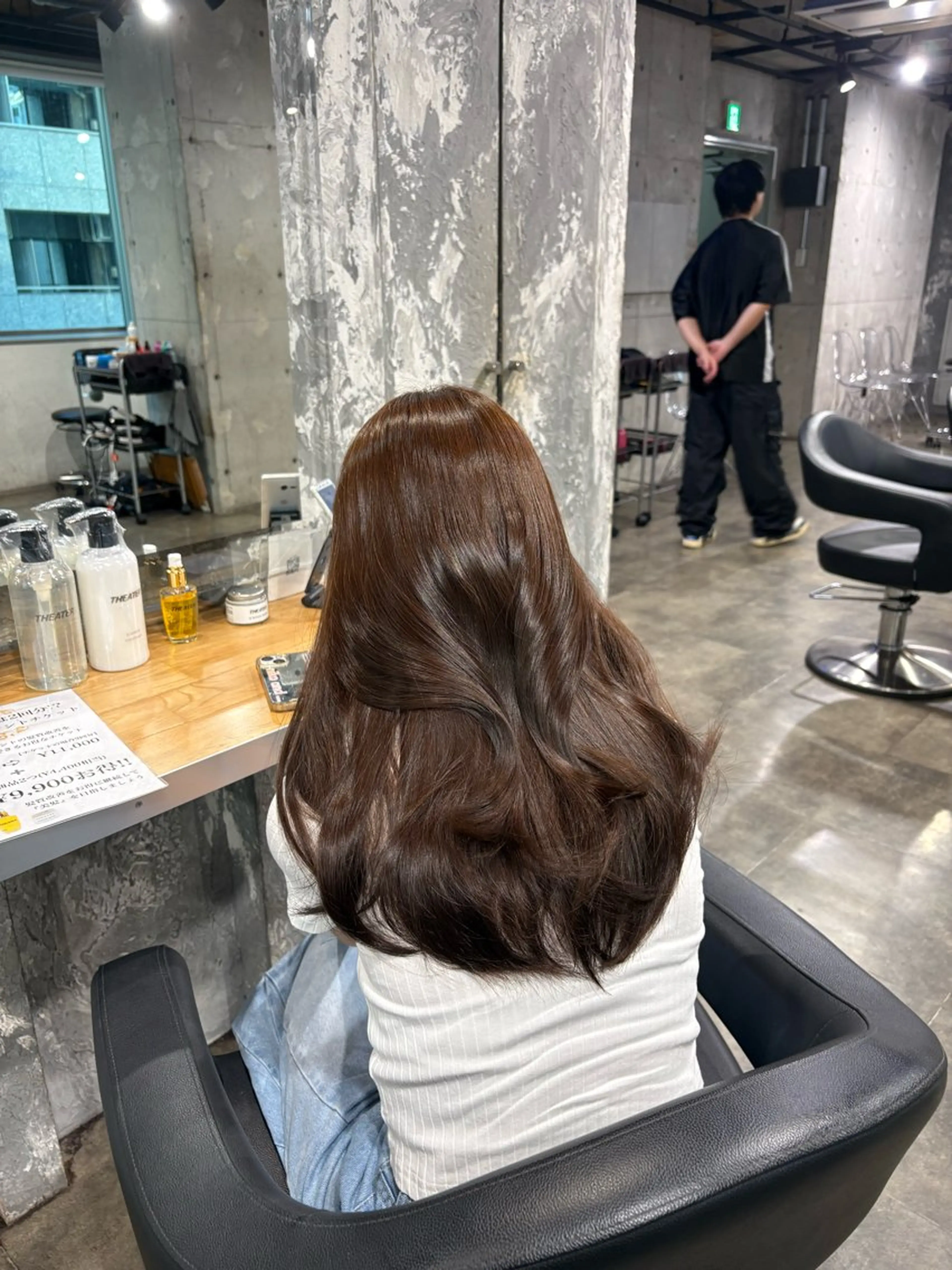 カラー カット ヘアカラー トリートメント 透明感ベージュ🤎 ナチュラルレイヤーのヘアスタイル