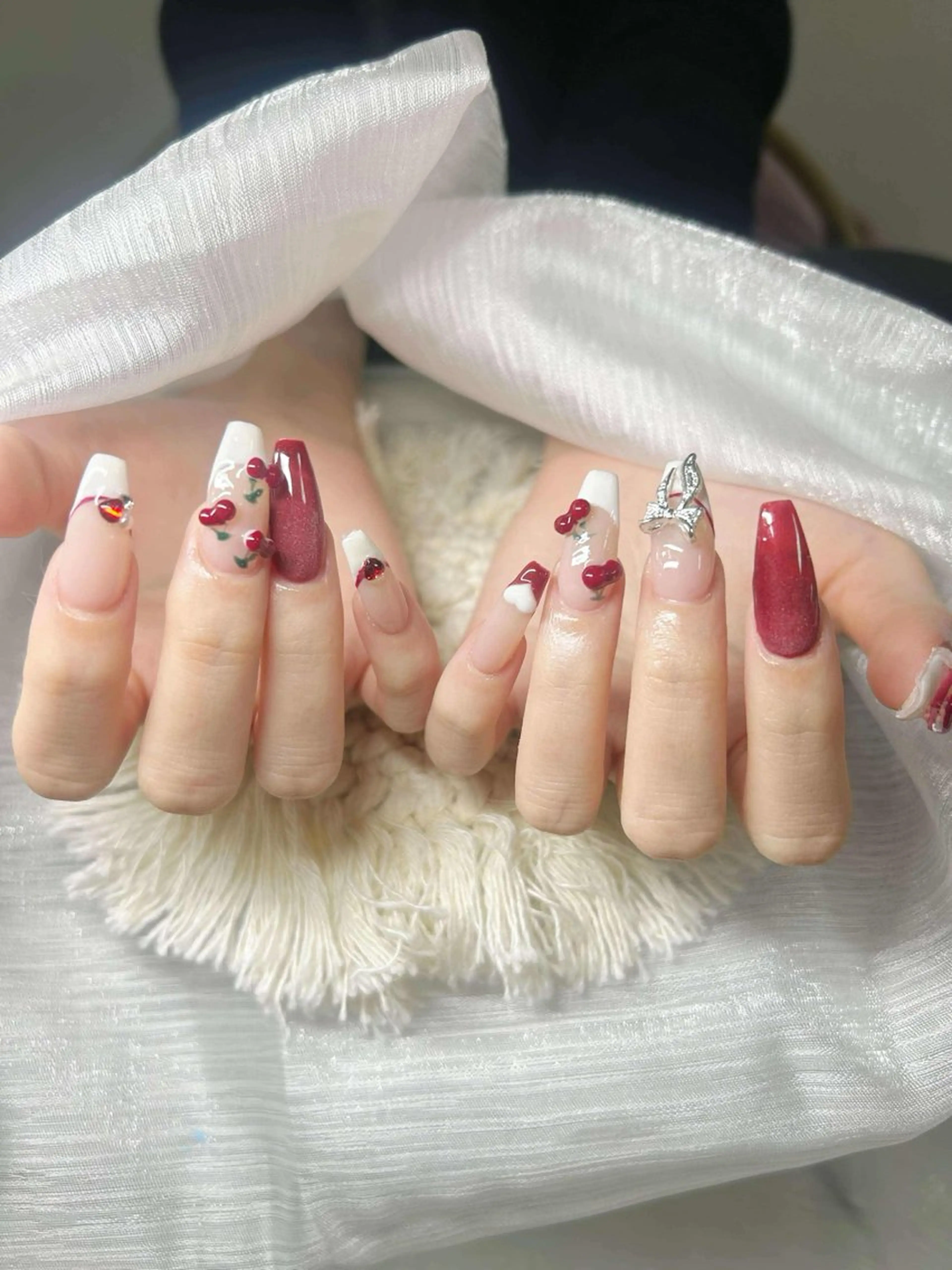 ネイル オーロラネイル チークネイル 長さ出し フットネイル フレンチネイル Lee Nails チップ長さだし専門店のネイルデザイン