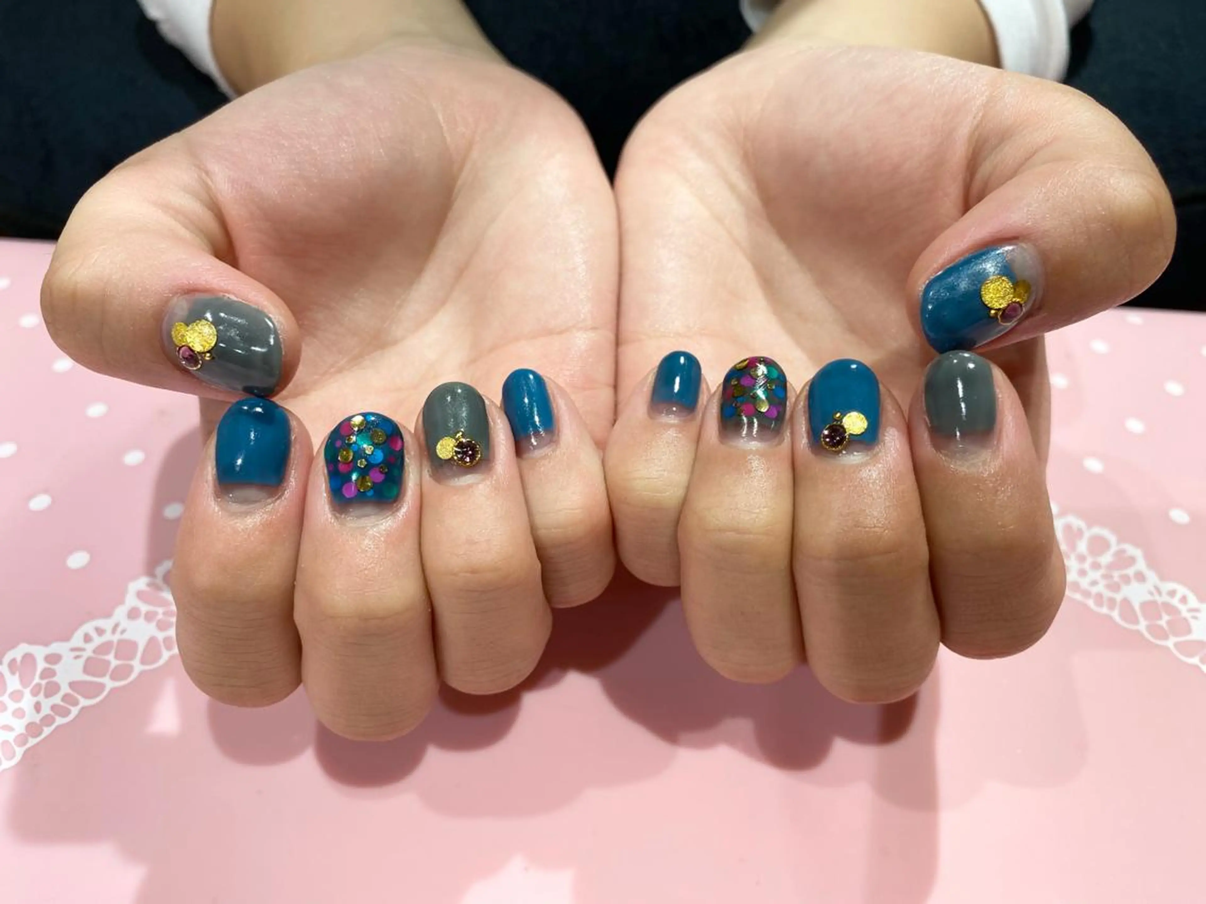 ネイル ホログラムネイル VIST☆ ｍａｍｉのネイルデザイン