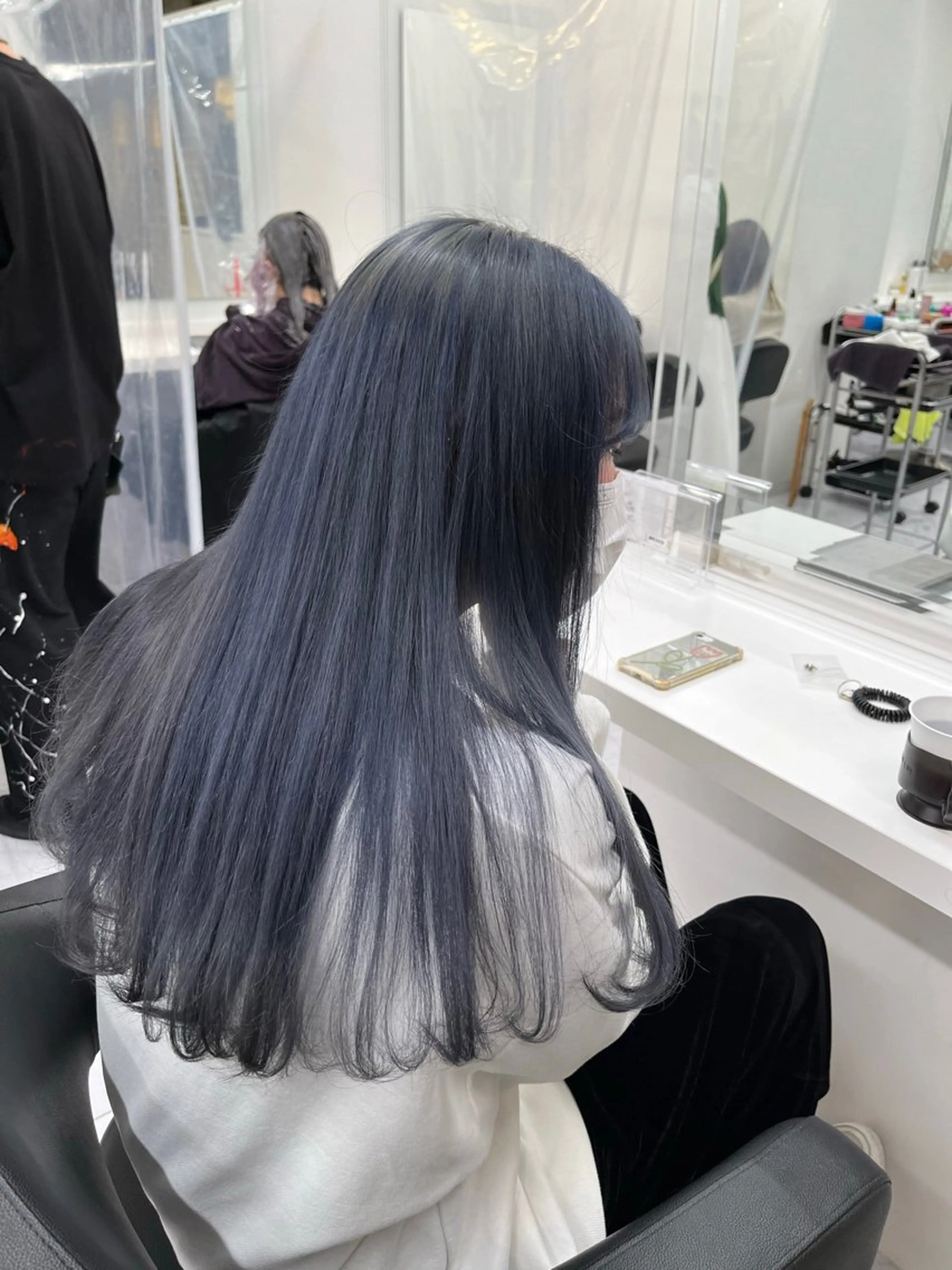 ロング ヘアカラー トリートメント ヘッドスパ ヘアセット 寒色＆ブリーチ特化 寒色MiOのヘアスタイル