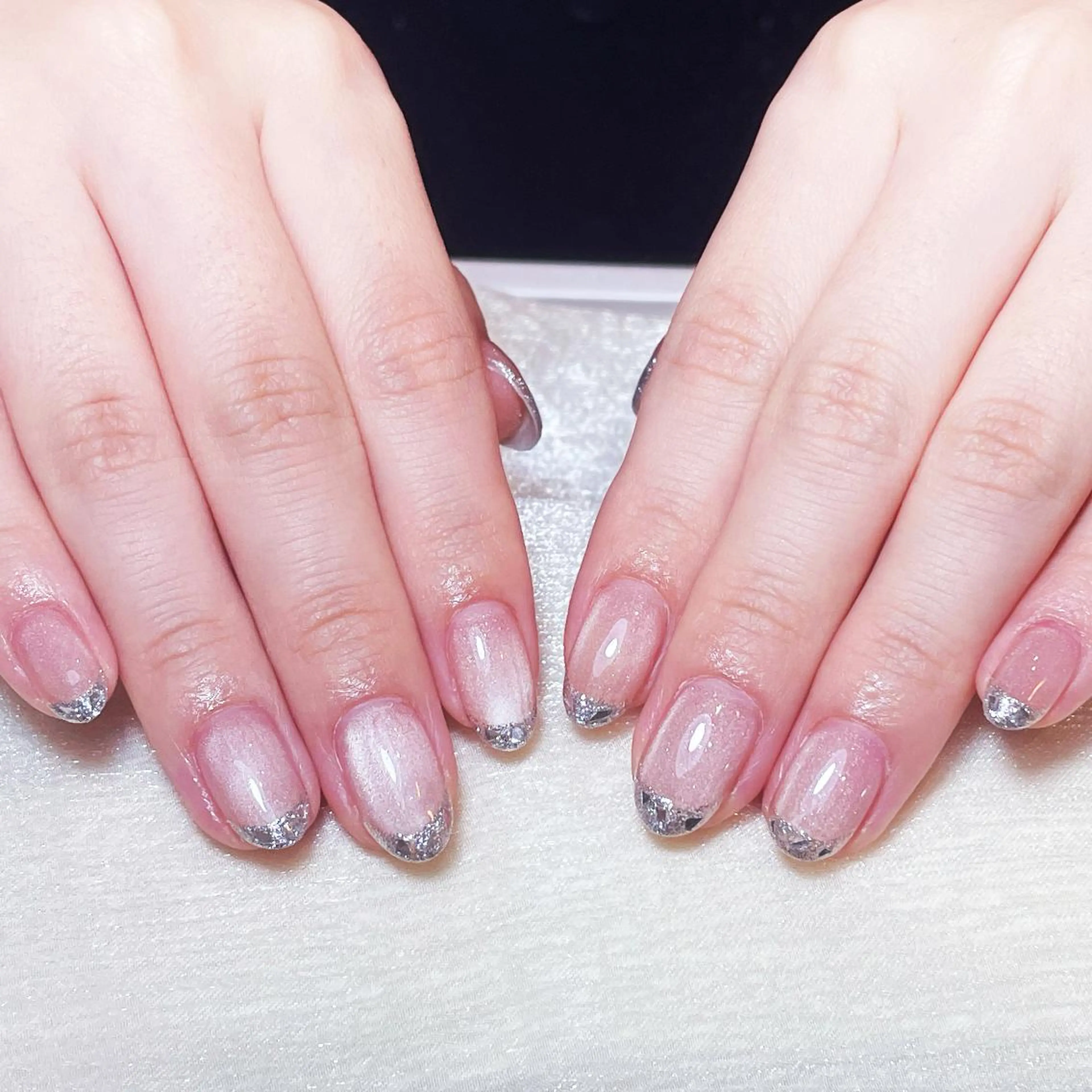 ネイル アートネイル オーロラネイル ガーリー キラキラネイル 韓国ネイル ハンドネイル DIANMOND NAIL🌸のネイルデザイン