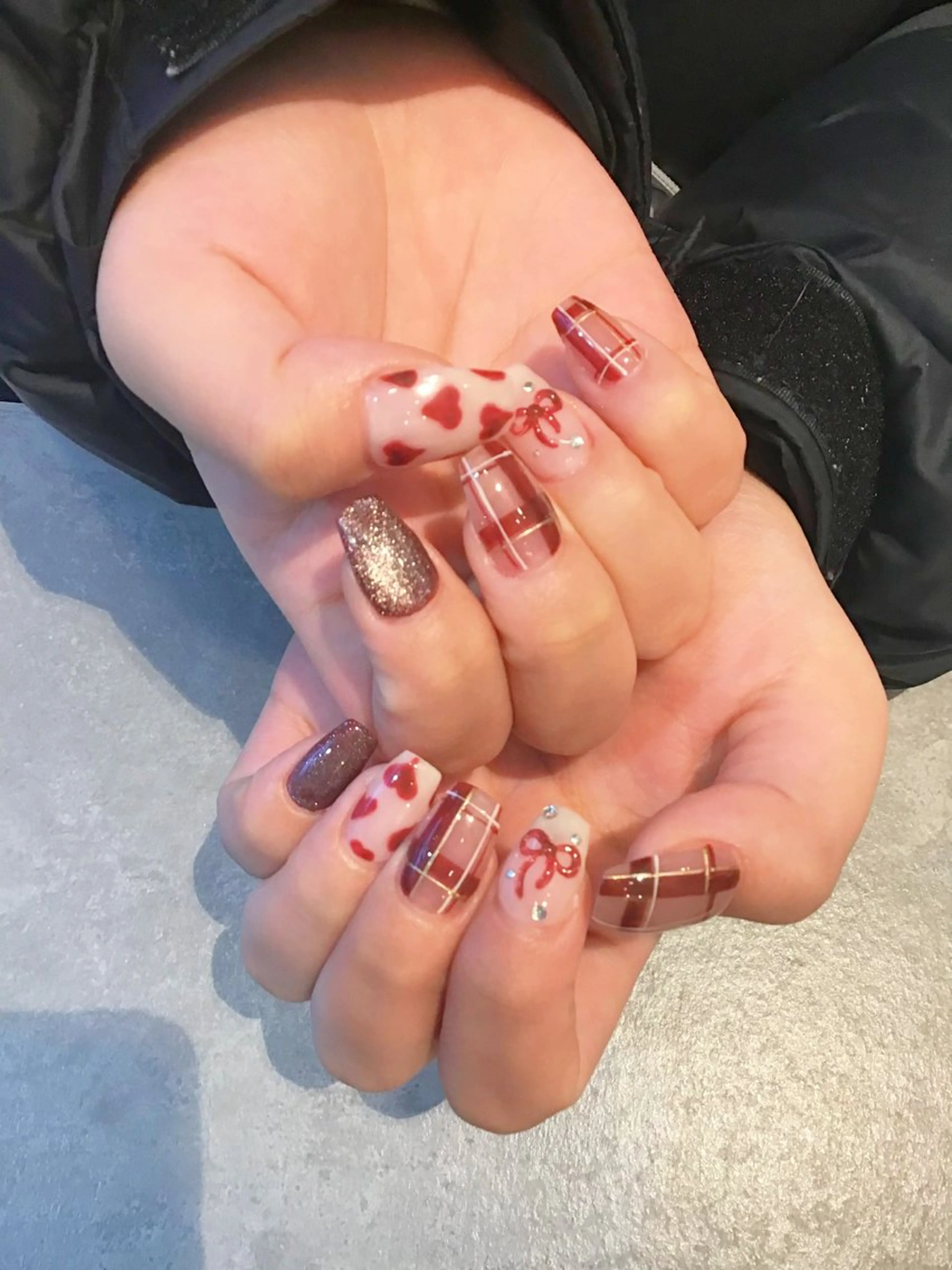 ネイル 持ち込み Nest 岩崎のネイルデザイン