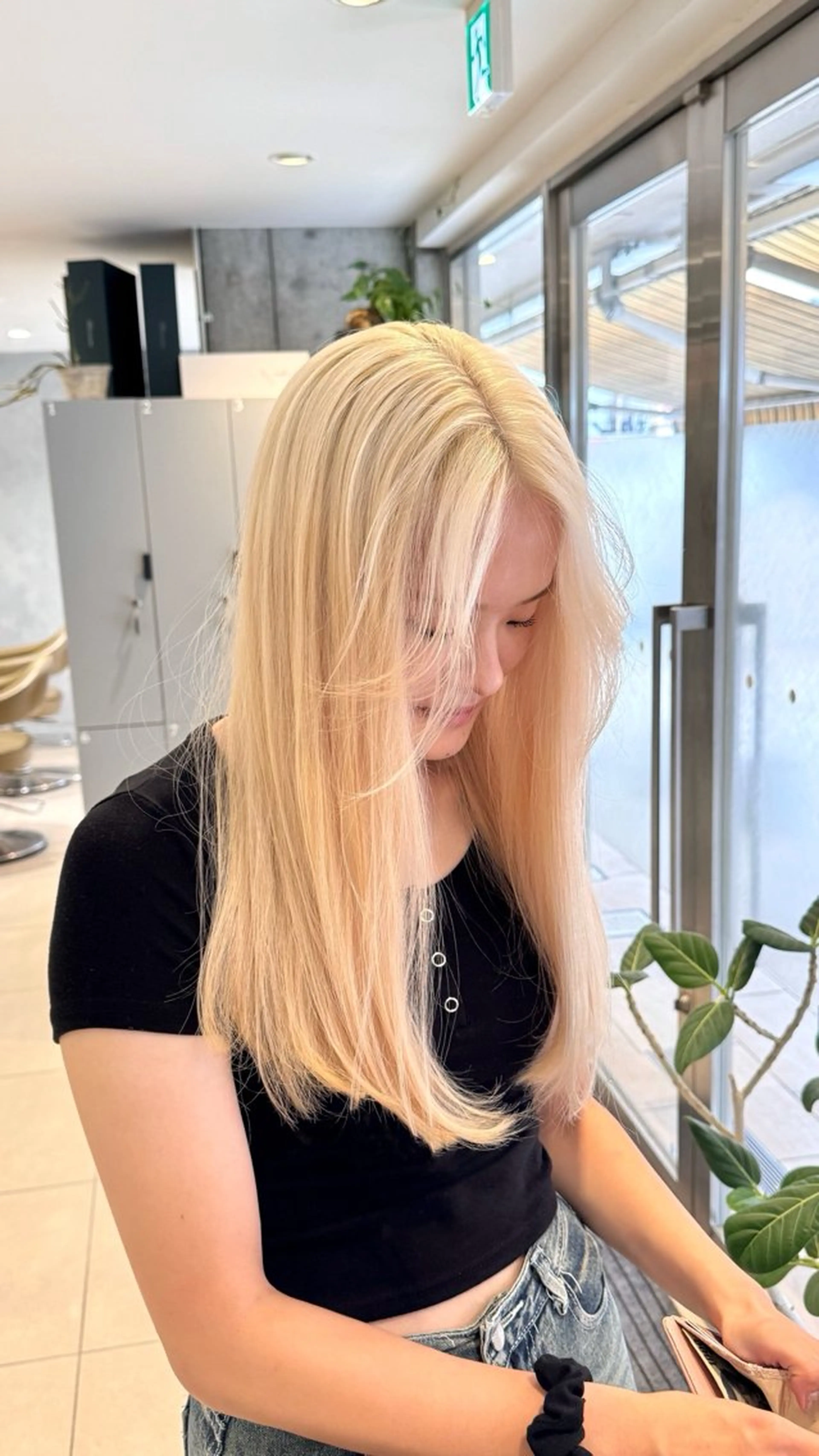 ロング earth吉祥寺店所属・吉祥寺/koume/ カラー/レイヤーのヘアスタイル