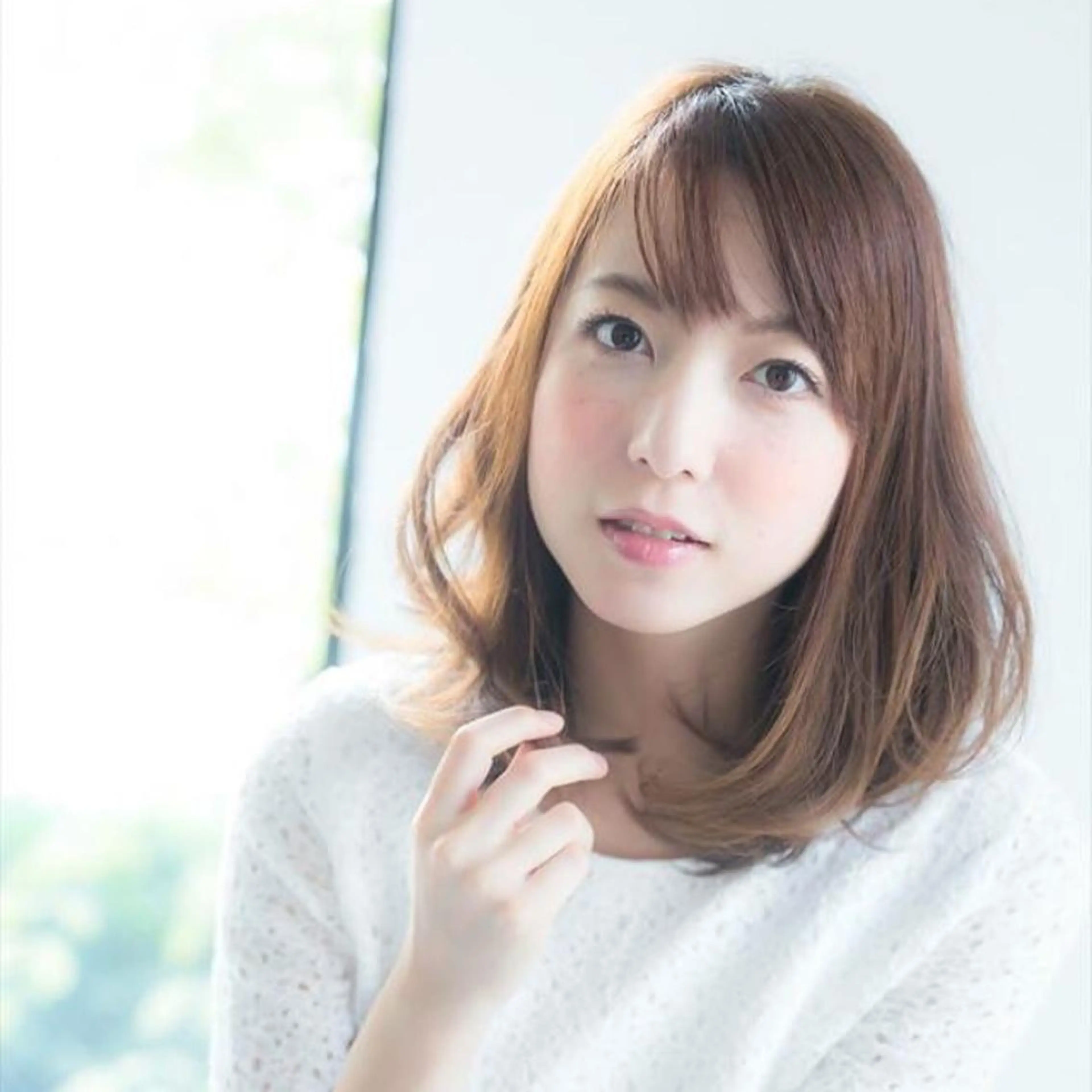 セミロング ニシムラ コウイチのヘアスタイル