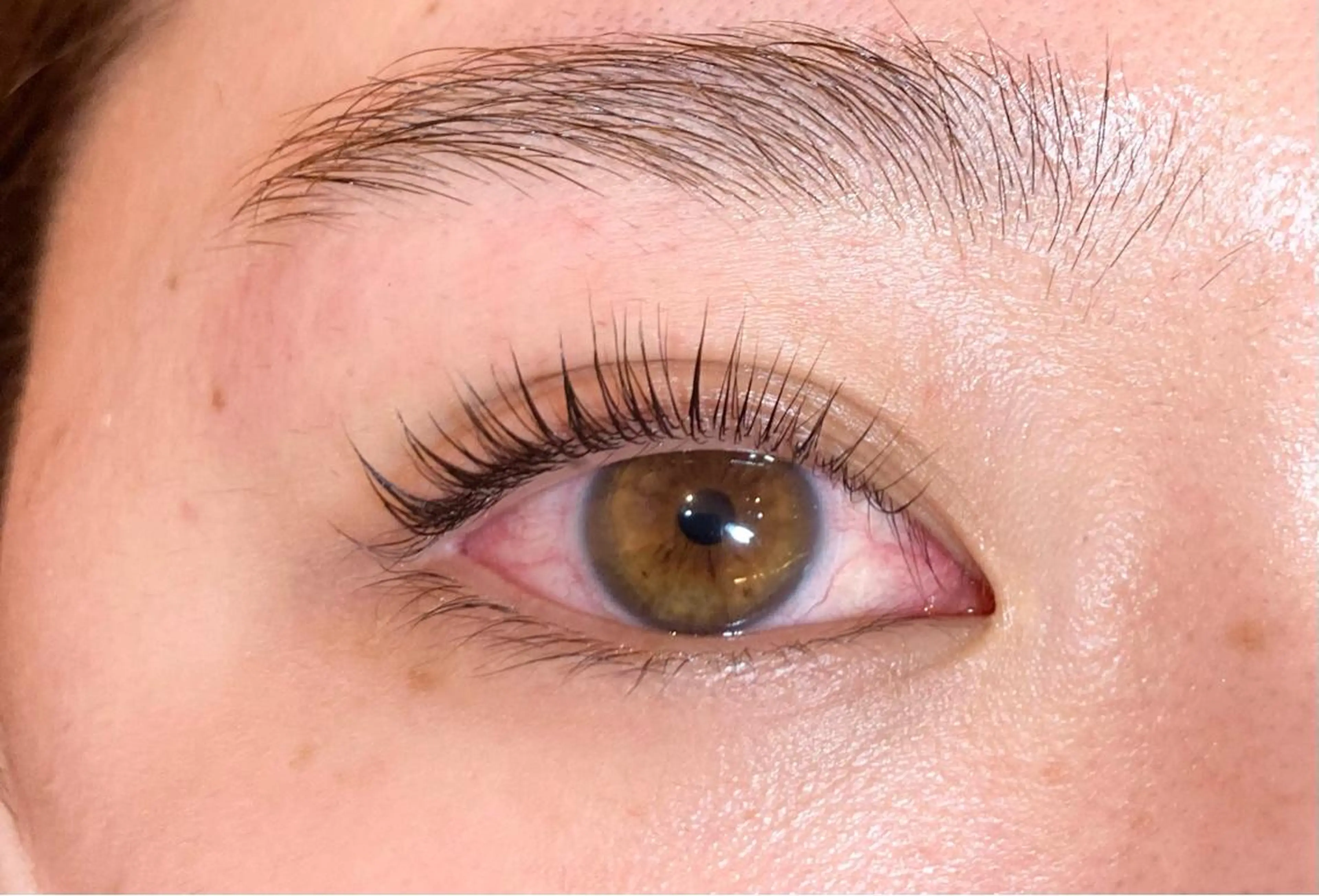 キッズ マツエク・マツパ パリジェンヌラッシュリフト sola: neolive出沼のマツエク・マツパデザイン