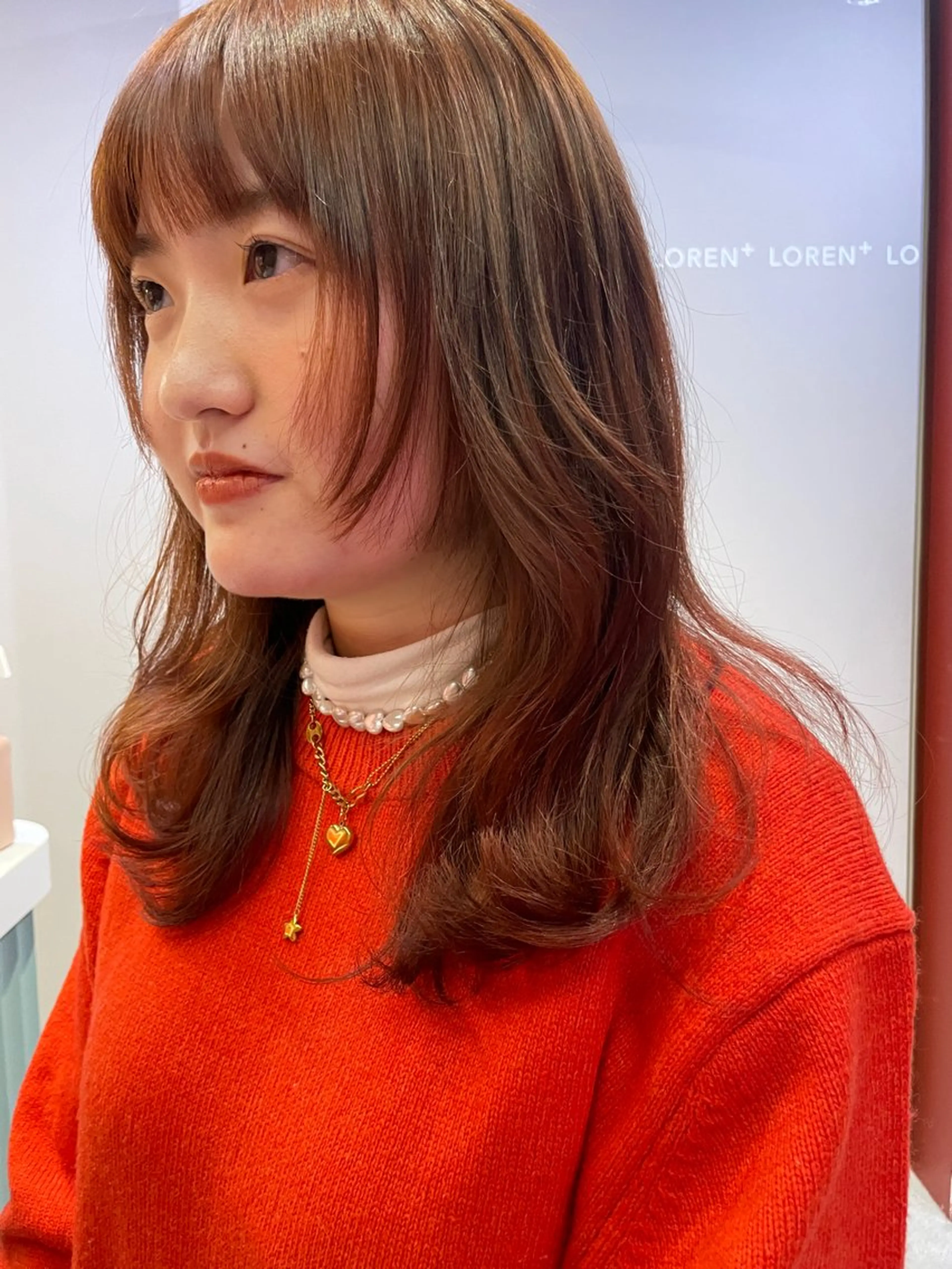 カラー 🤍LOREN エリコ🌈のヘアスタイル