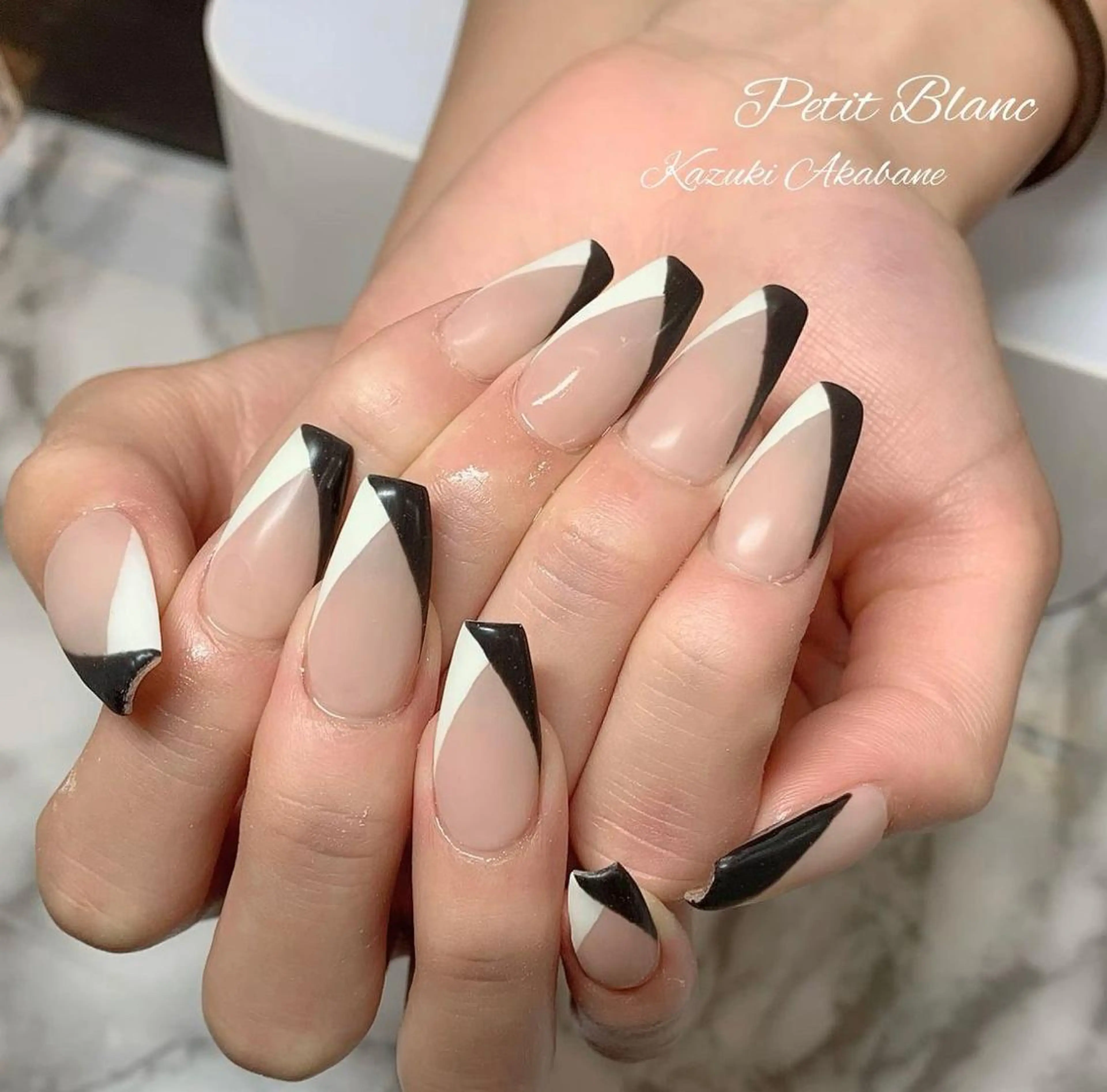 ネイル フレンチネイル スカルプネイル PetitBlanc KAZUKIのネイルデザイン