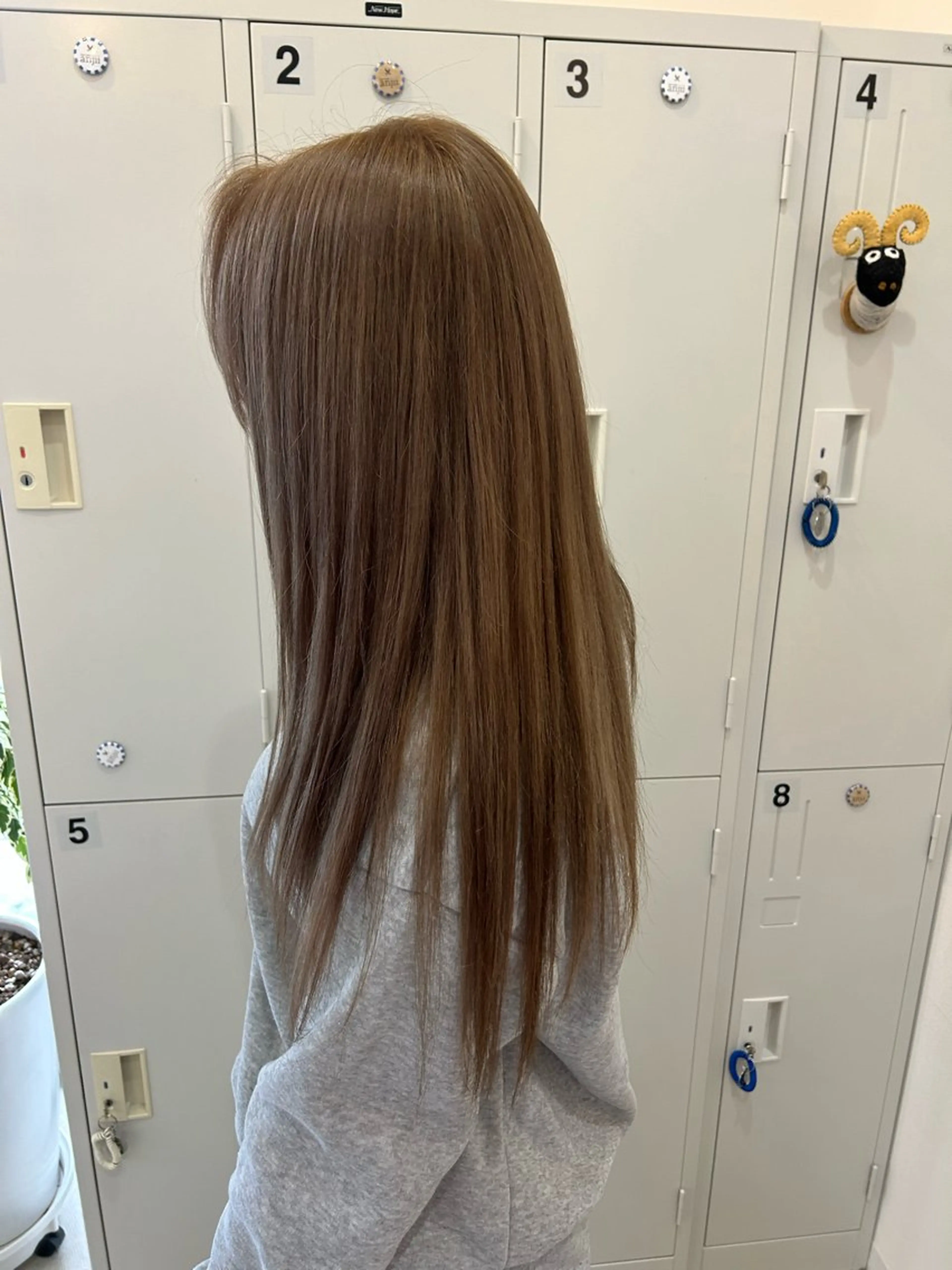 ロング カラー ブリーチ ブラウンカラー hair make anjii和泉店所属・anjii リンのヘアスタイル