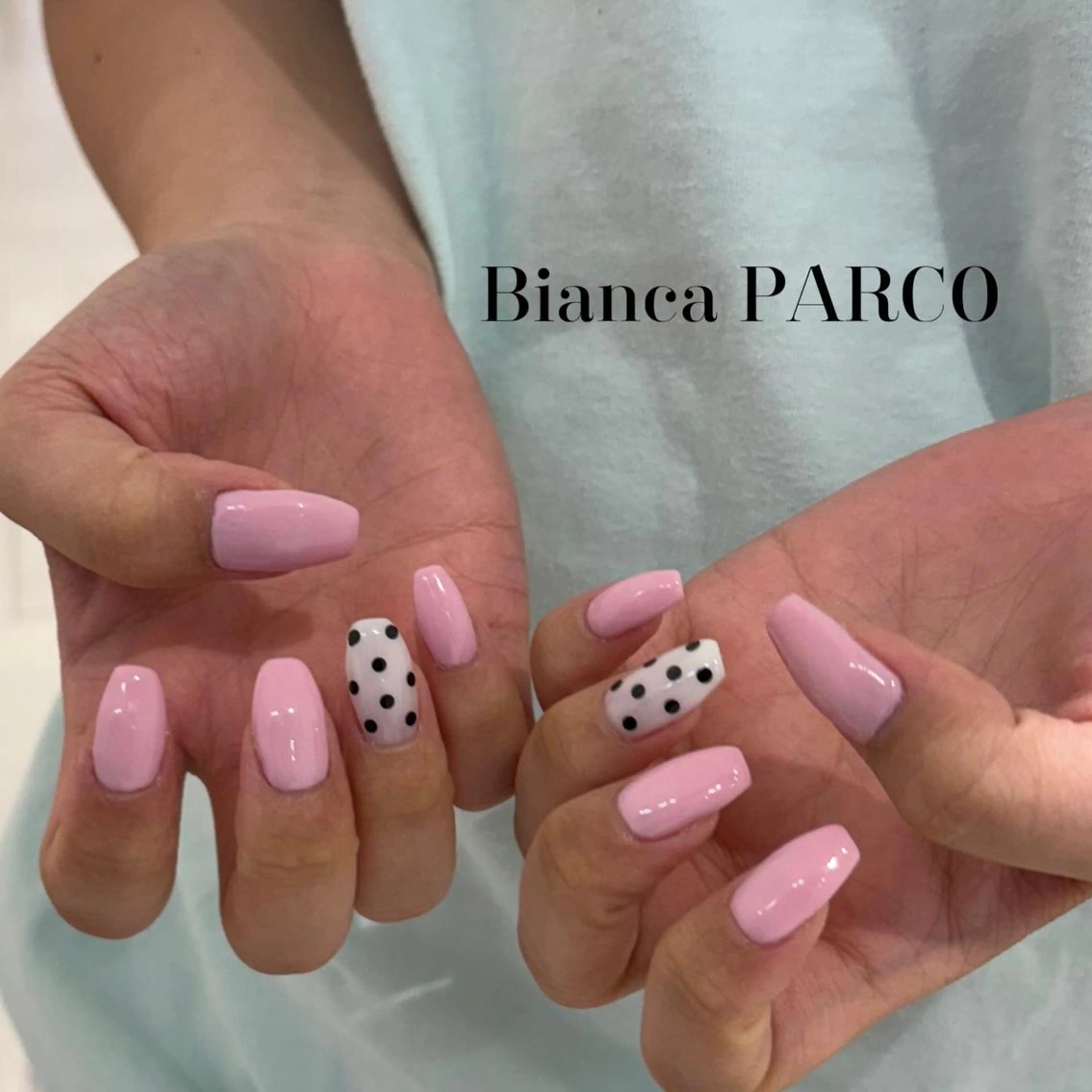 《ハンドジェルネイル★初回オフ無料》1本アート付き♪シンプルコースの写真