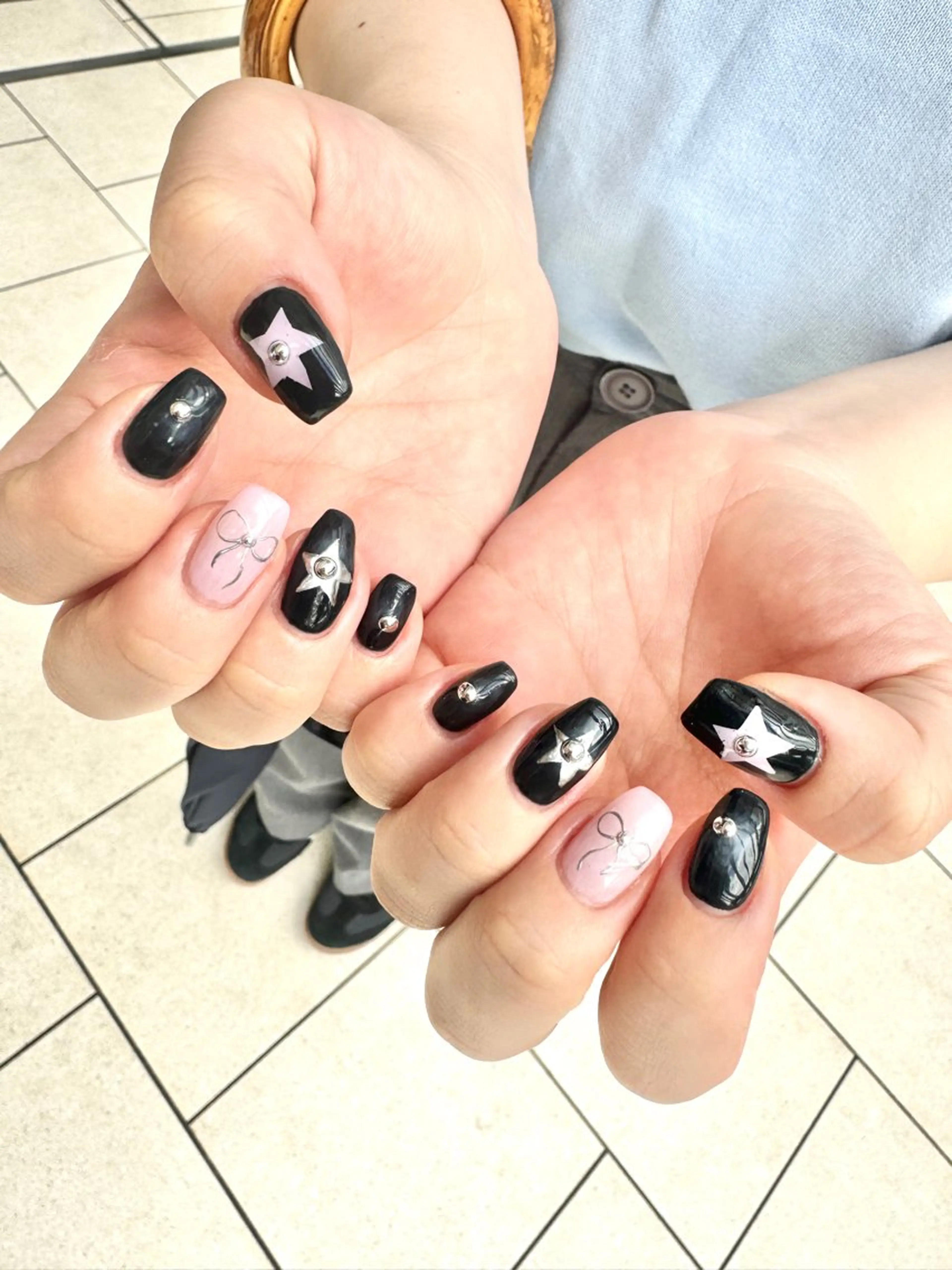 ネイル オーロラネイル 成人式 長さ出し フレンチネイル ジェルネイル Lililas サロン&スクールのネイルデザイン