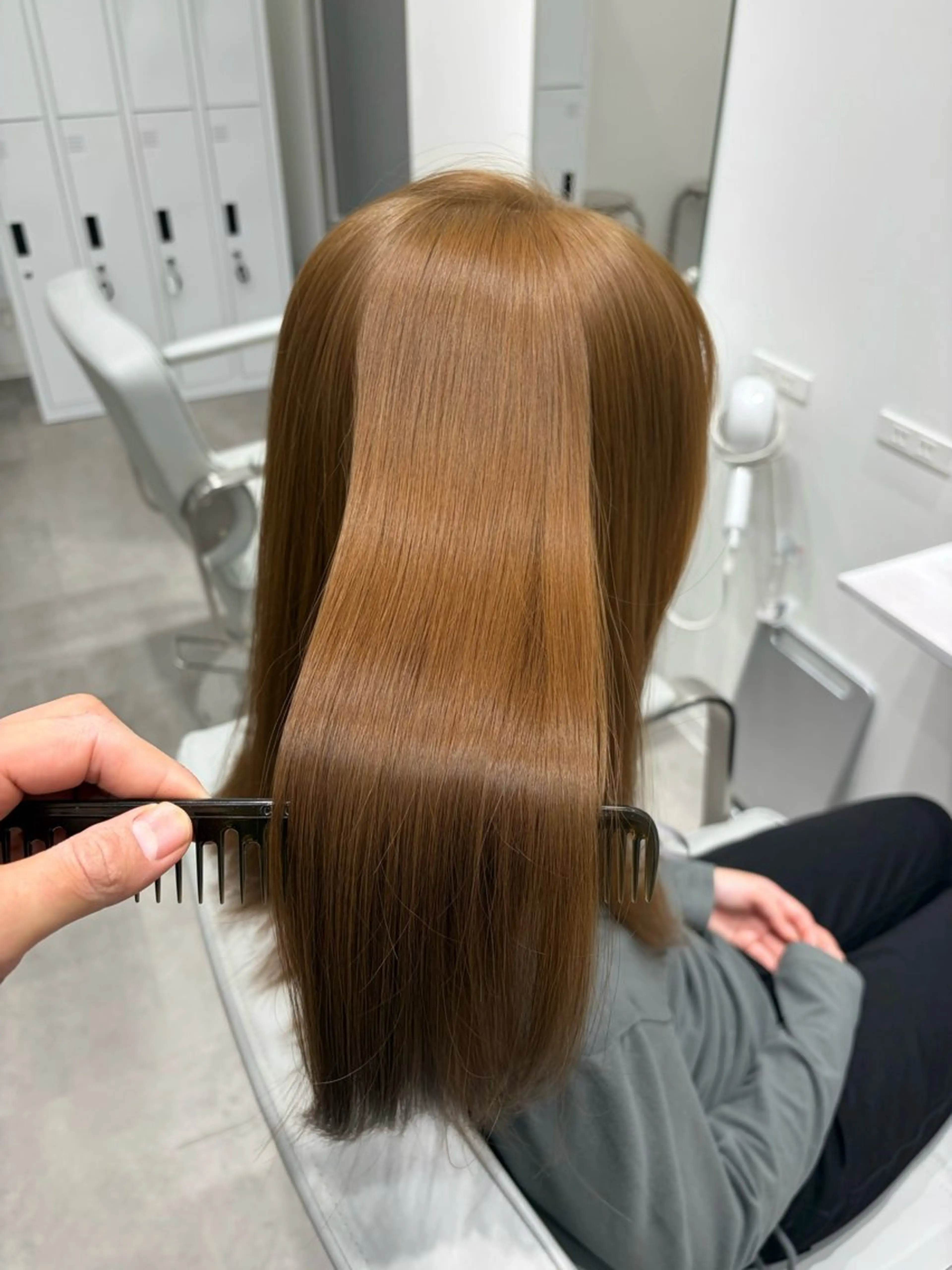 ロング カラー 透明感カラー レイヤーカット カット ヘアカラー PULSE yokohama所属・横浜駅/韓国レイヤー カット/髪質改善のヘアスタイル