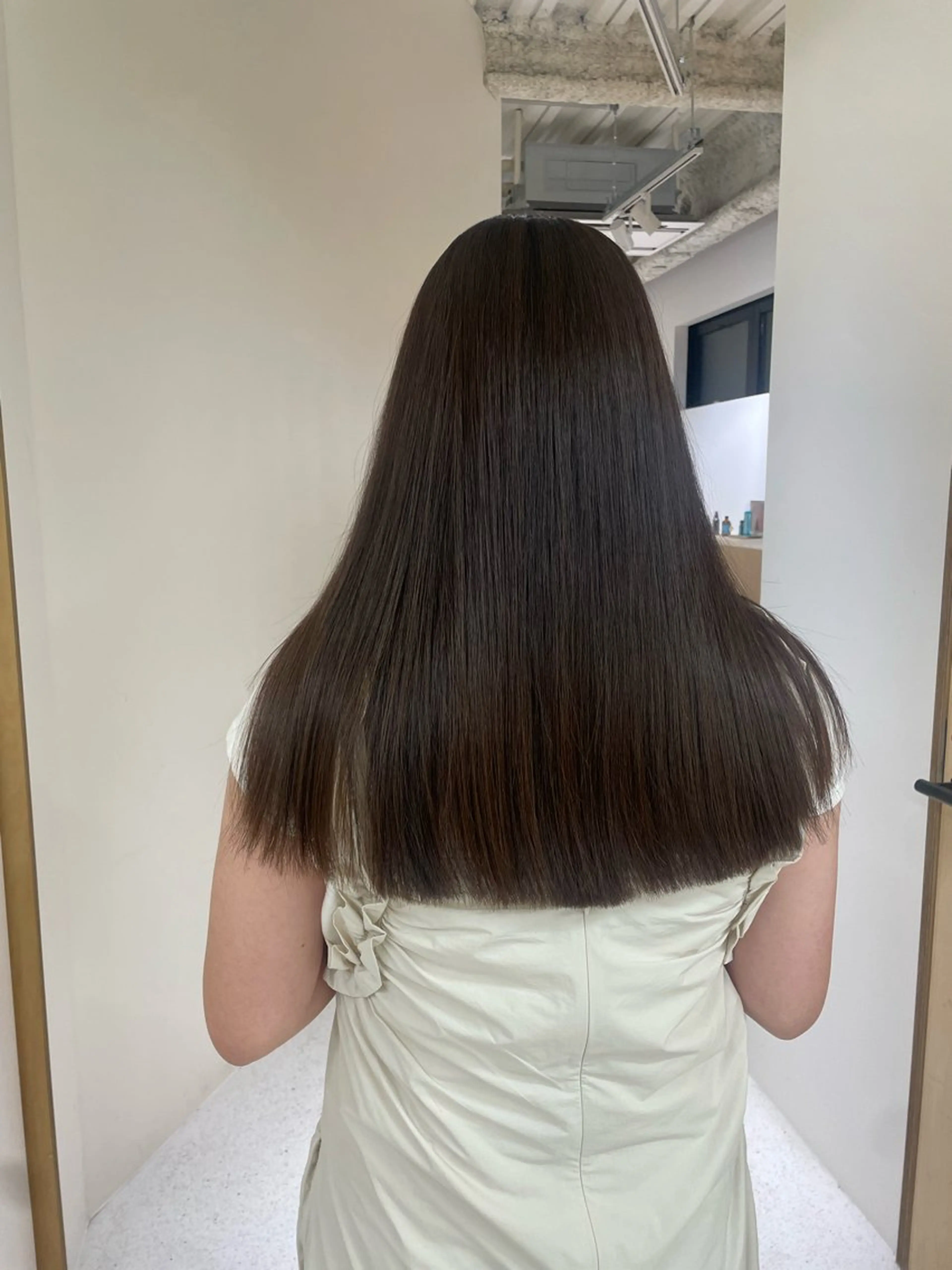 ロング DEE okumuraのヘアスタイル