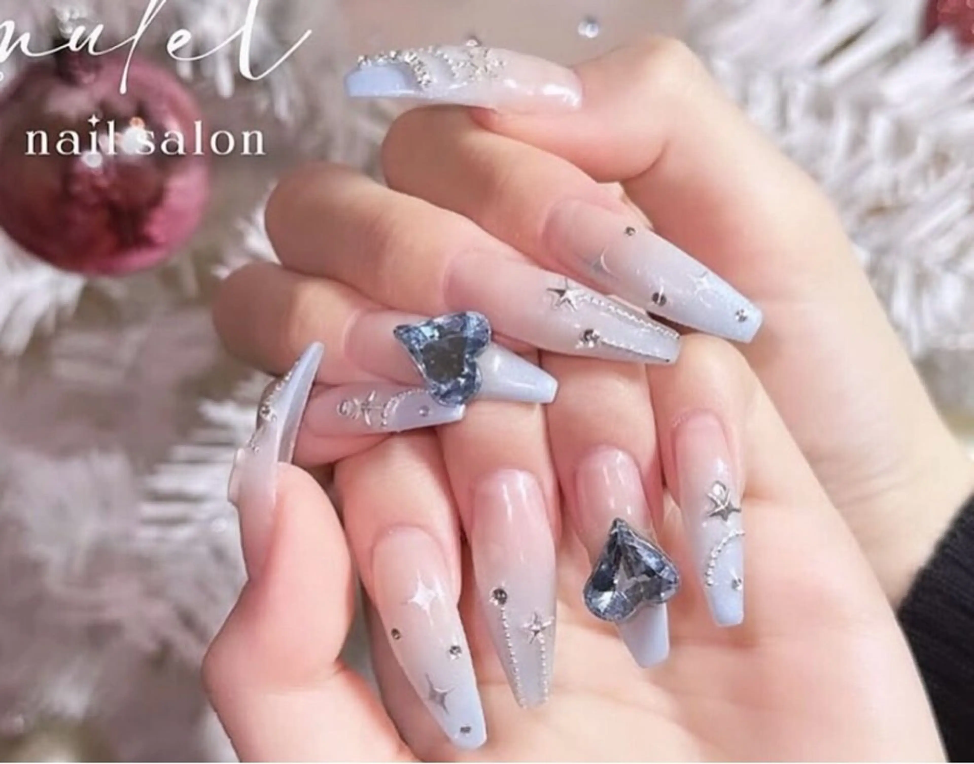 ネイル 長さ出し グラデーション キラキラネイル マグネットネイル ニュアンスネイル ハンドネイル Lee Ainのネイルデザイン