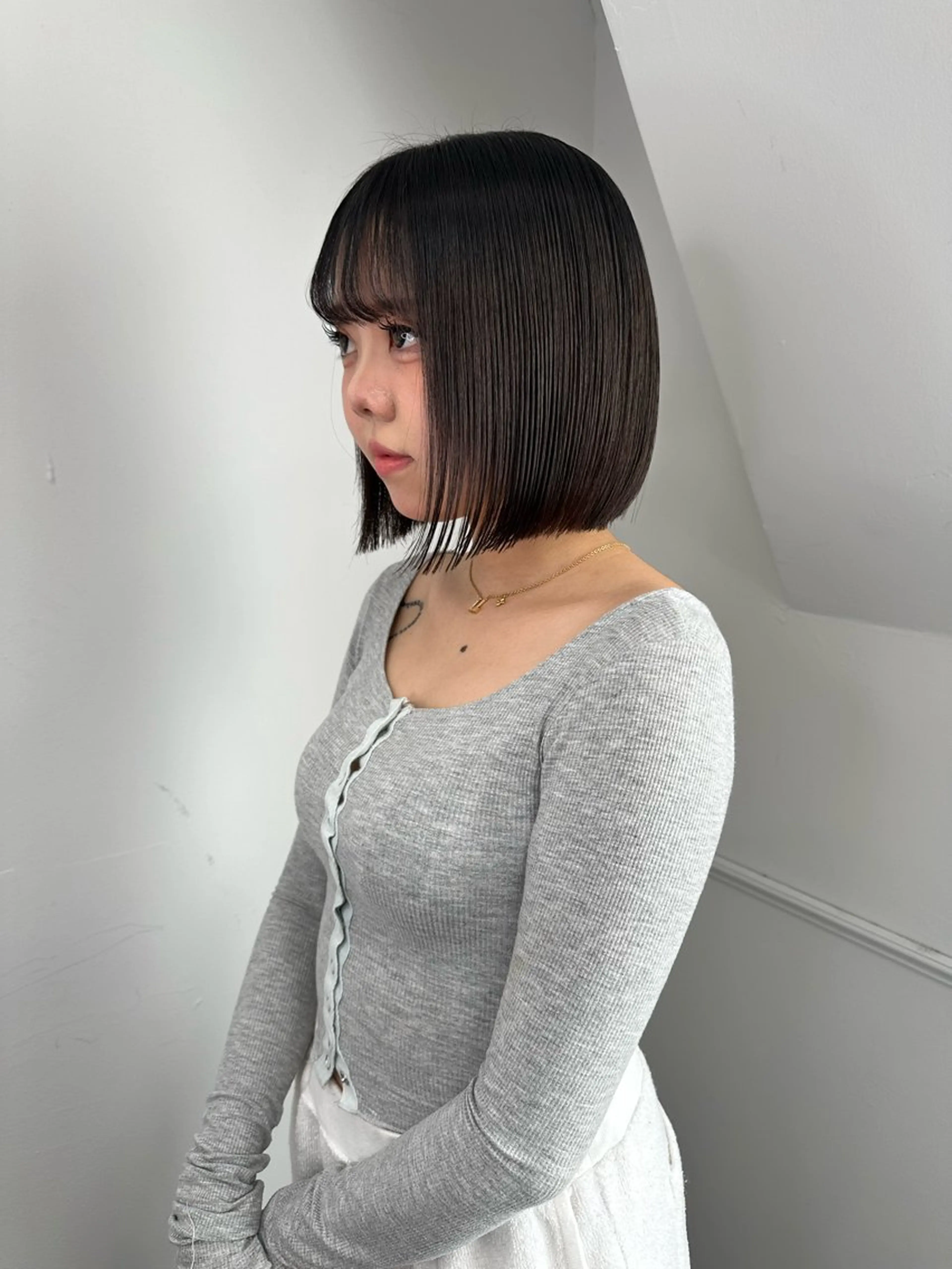 ミディアム カット トリートメント 艶髪カラー/レイヤ ー支持No.1renのヘアスタイル