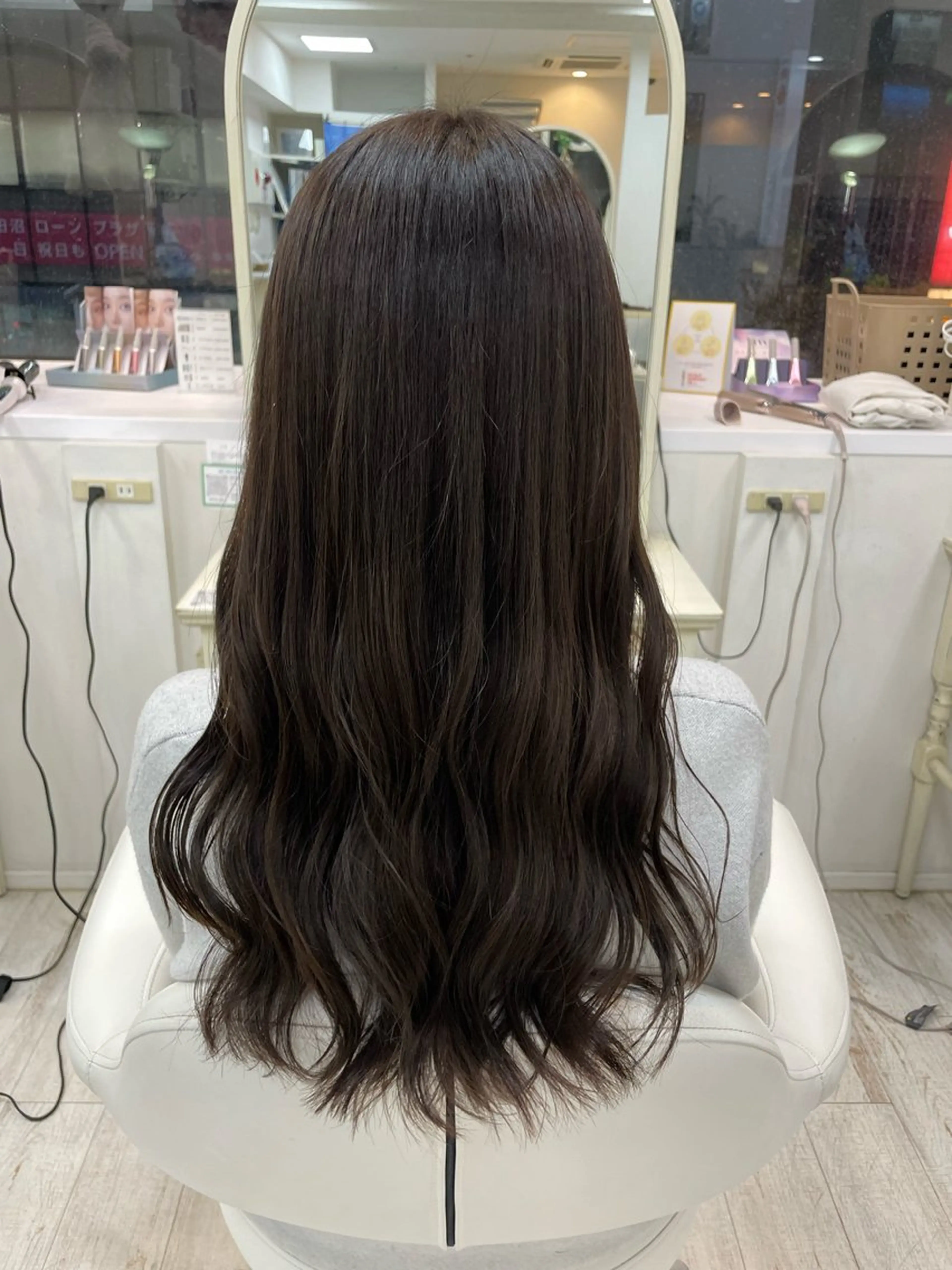 ロング カット ヘアカラー トリートメント 町田 あみのヘアスタイル