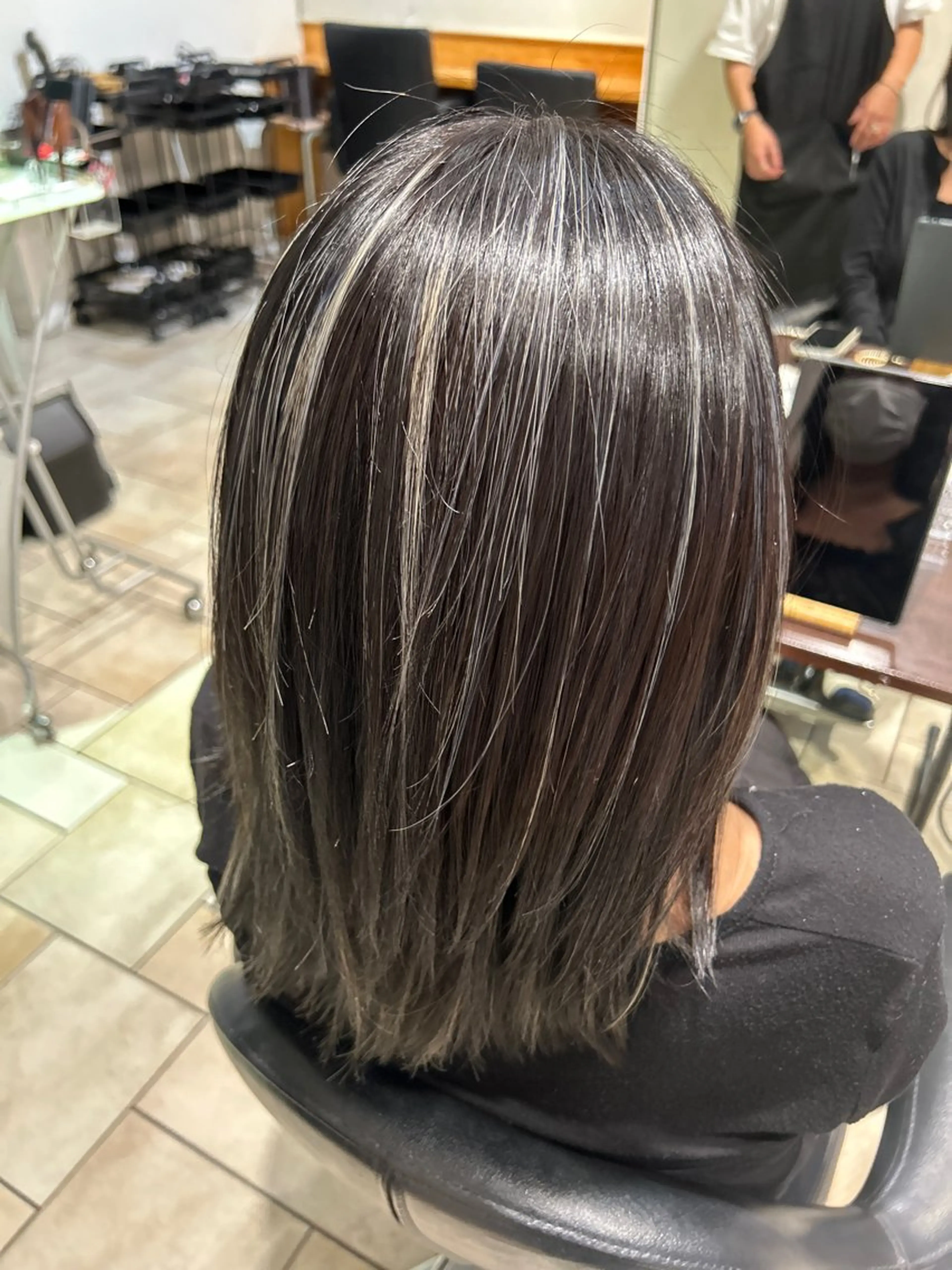 ミディアム 西手 海翔のヘアスタイル