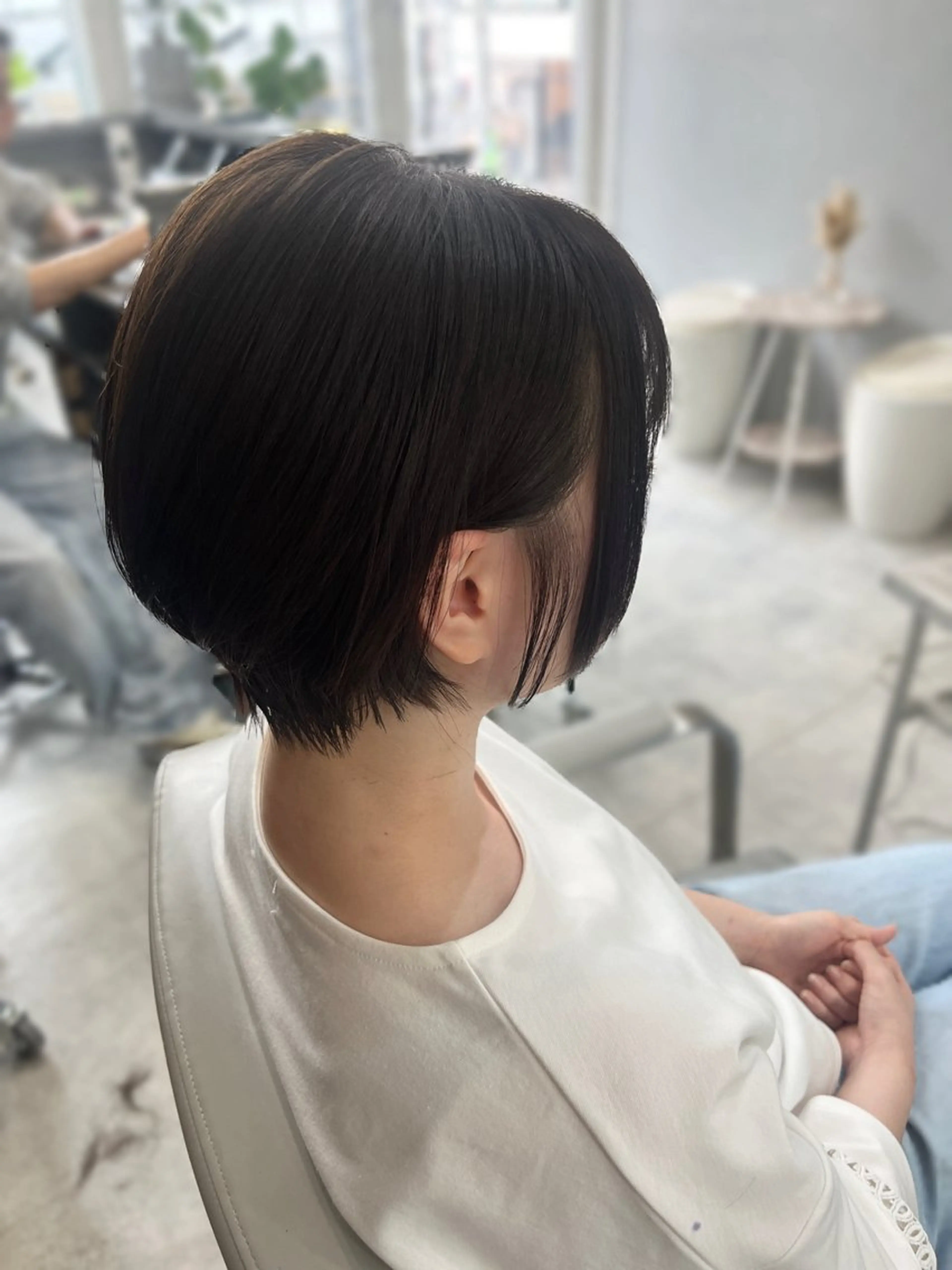 ショート カラー カット ヘアカラー トリートメント ヘアセット 🎀透明感 カラー🎀ミズキのヘアスタイル