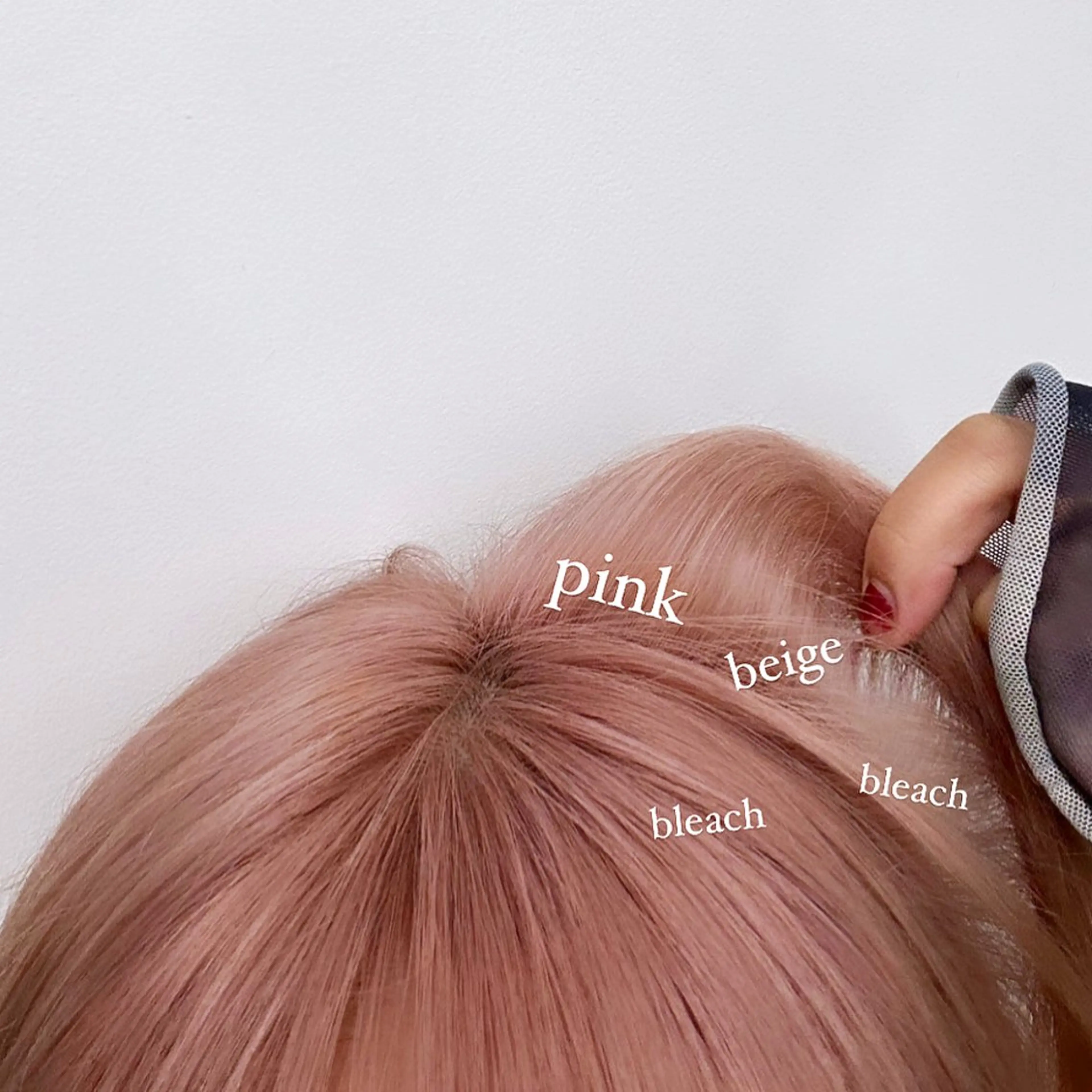 リタッチ部分ケアブリーチ➕全体ケアカラー➕サービストリートメント🫧🤍🤍の写真