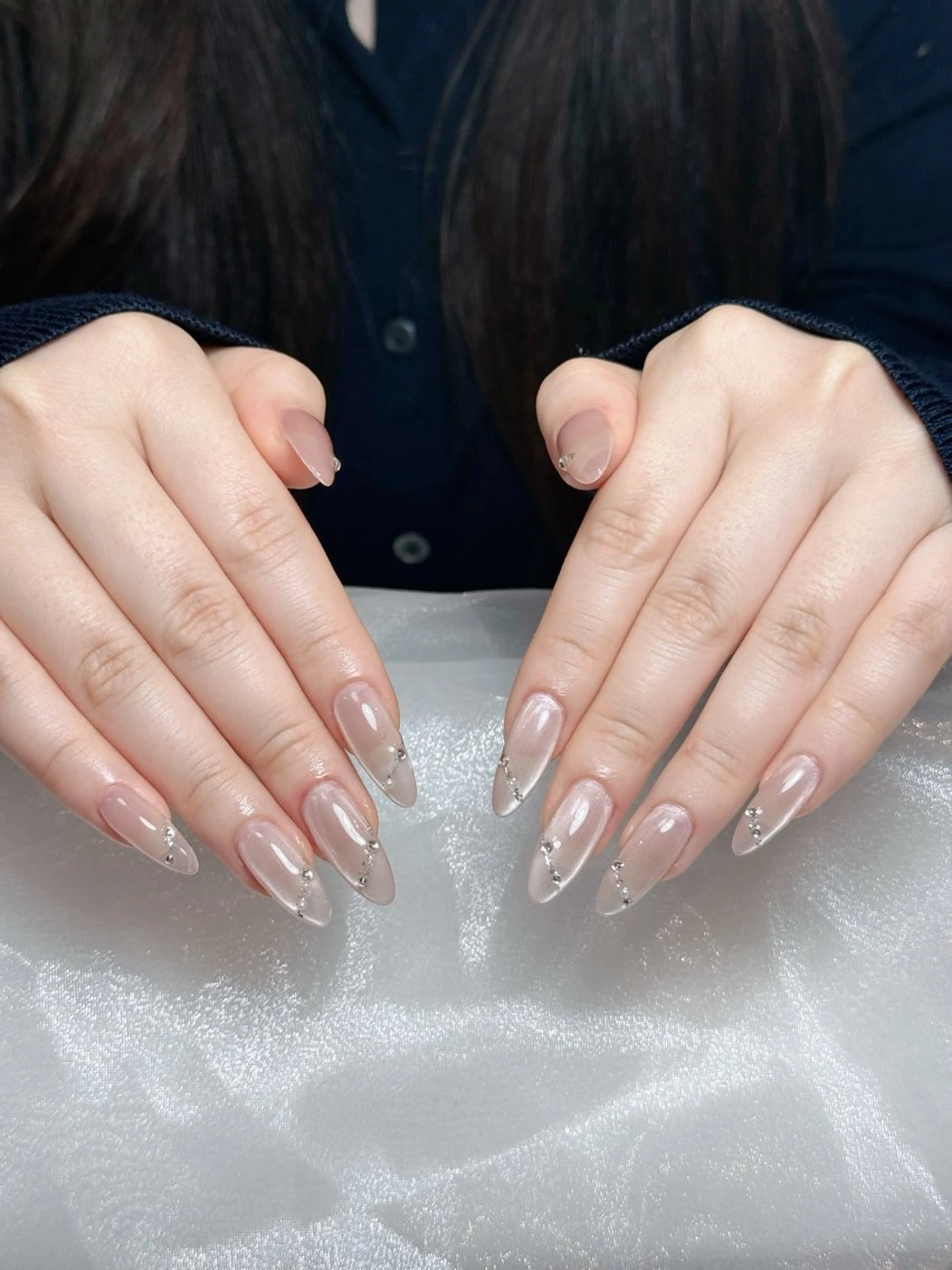 ネイル フレンチネイル ジェルネイル キラキラネイル 韓国ネイル マグネットネイル Julli NailStudioのネイルデザイン